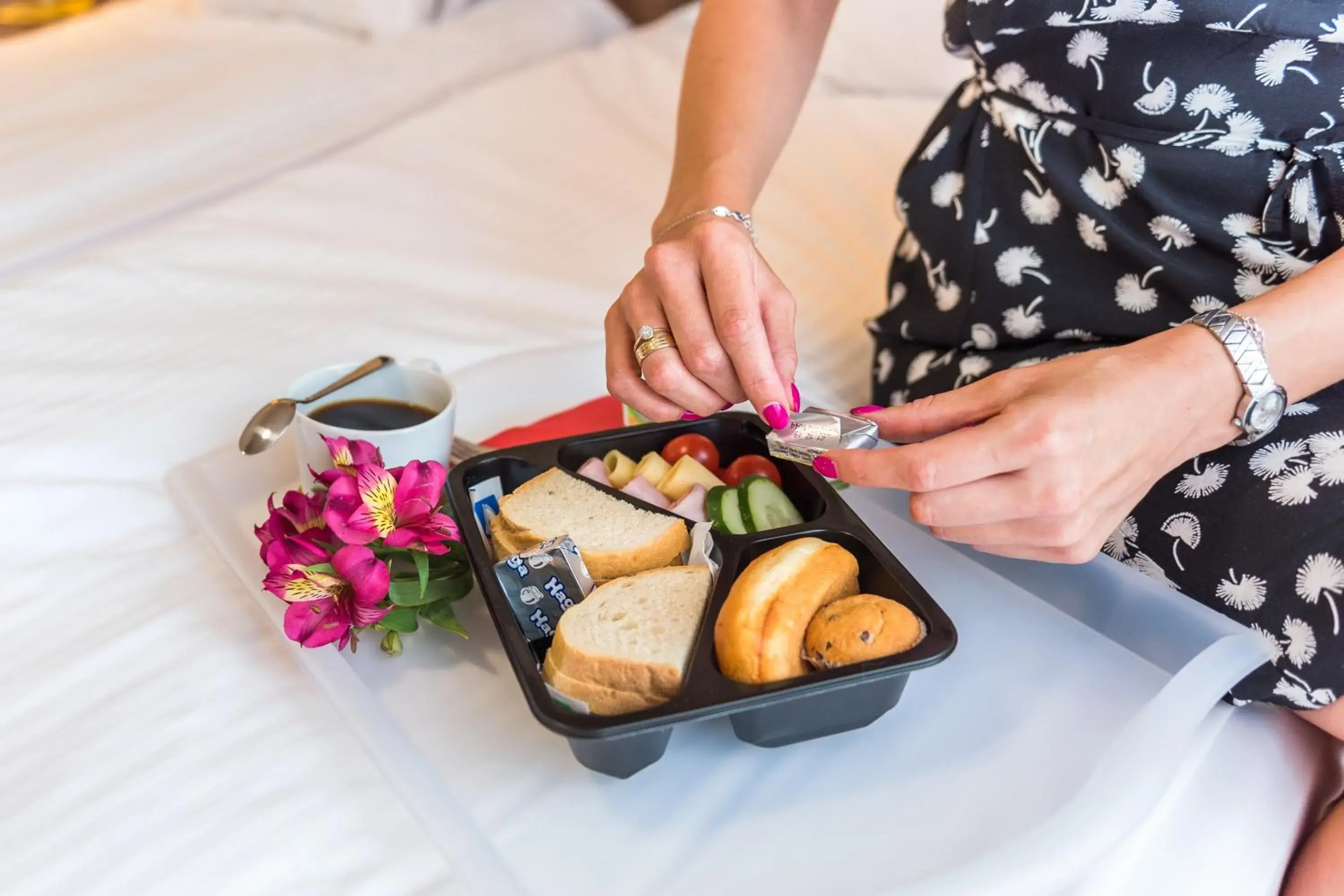 Deluxe Triple Room with shower - single occupancy in AirPark Balice Deluxe Triple Room with shower - single occupancy in AirPark Balice