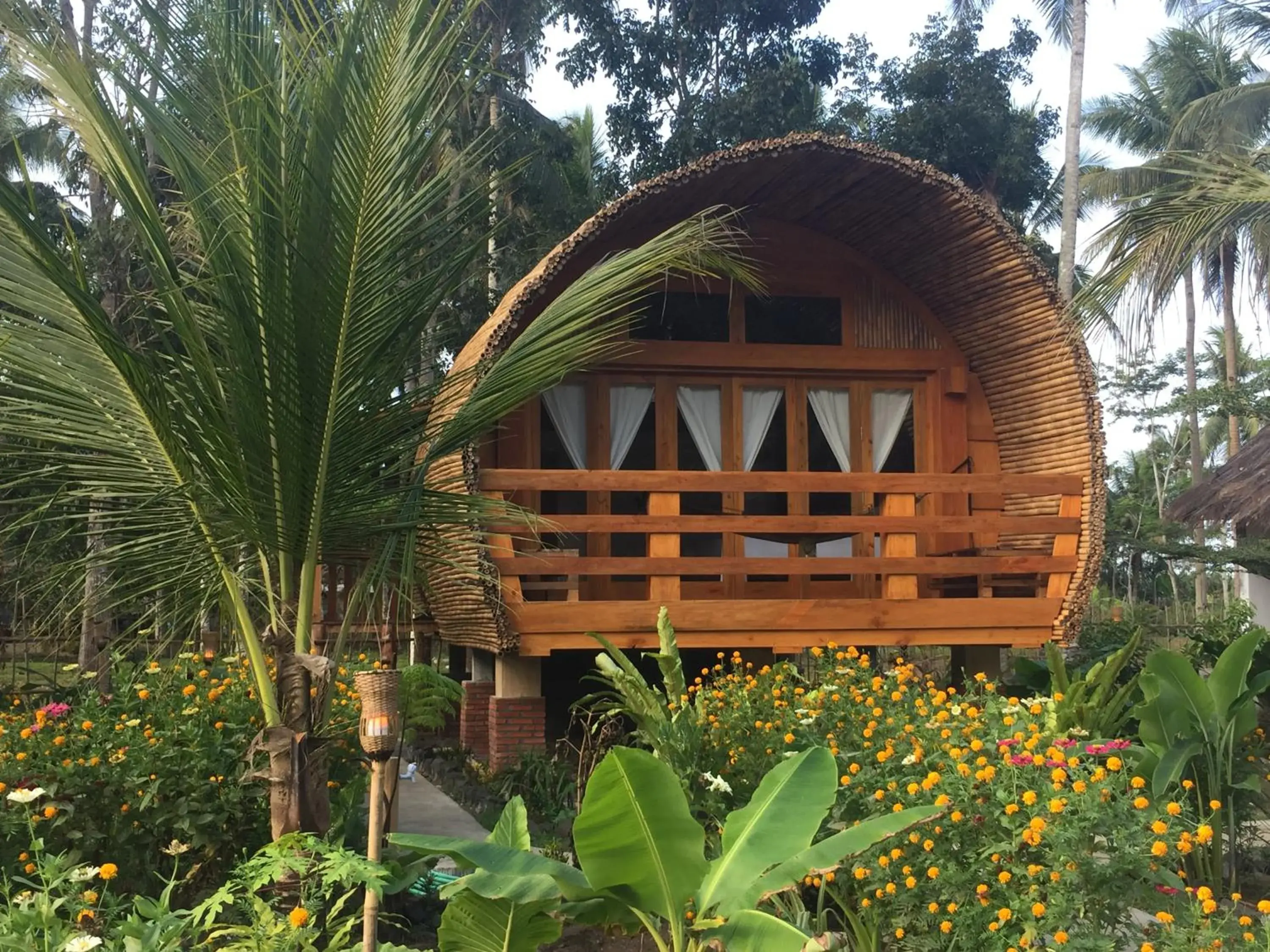 Deluxe Family Room in Lagoona Beach Bungalows - Eco Bungalows Batukaras Deluxe Family Room in Lagoona Beach Bungalows - Eco Bungalows Batukaras