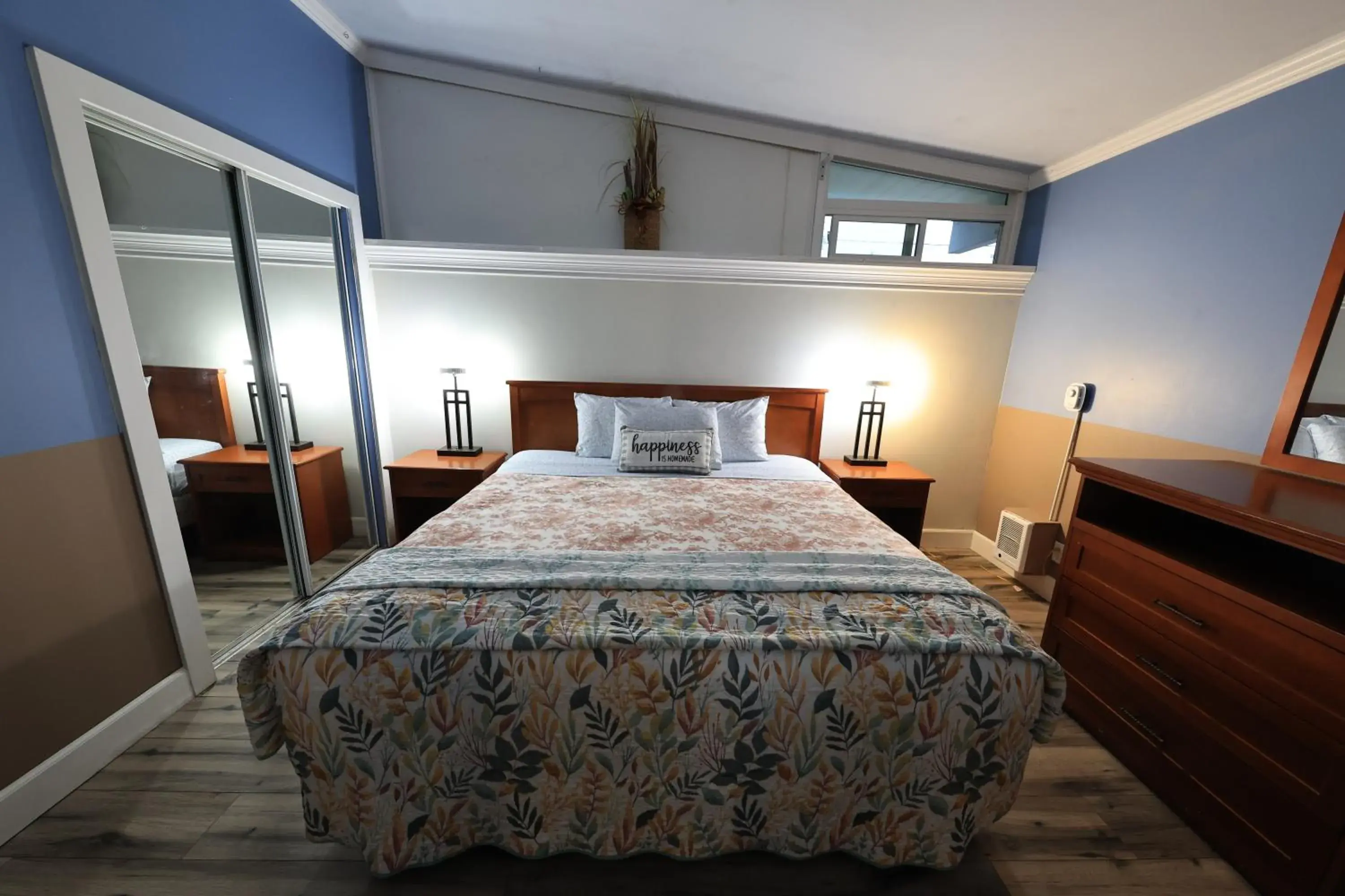 One-Bedroom Bungalow in Beachwood Condos & Resort One-Bedroom Bungalow in Beachwood Condos & Resort