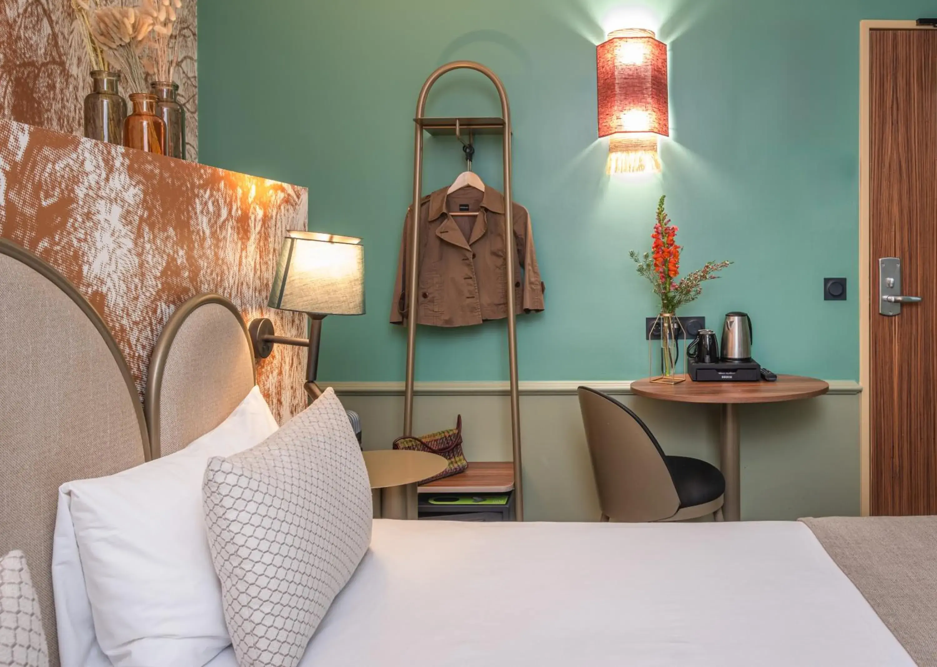 Superior Double Room in Avalon Hotel Superior Double Room in Avalon Hotel