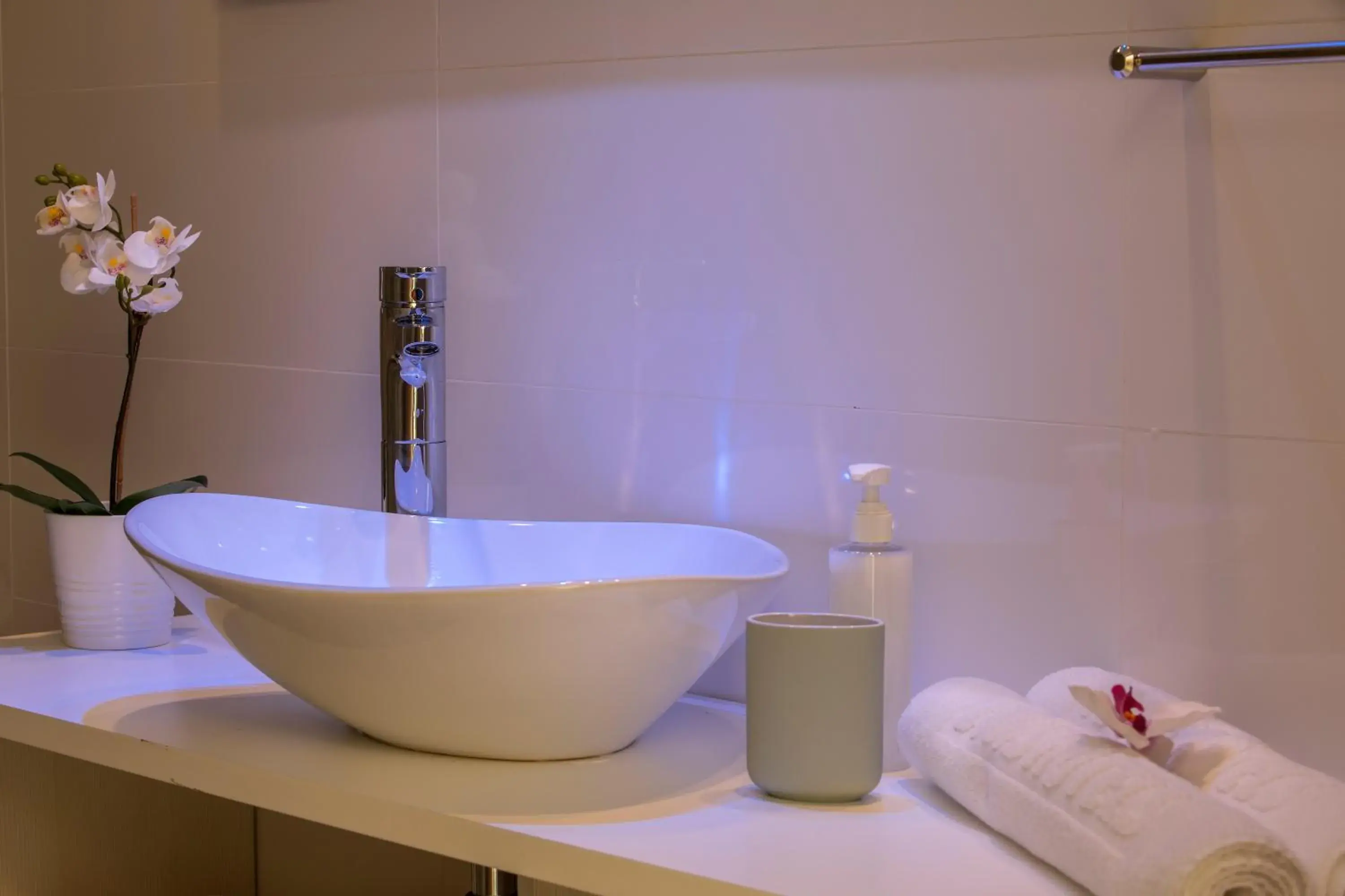 Twin Suite with Inland View in Infinity Blu - Designed for Adults by Louis Hotels Twin Suite with Inland View in Infinity Blu - Designed for Adults by Louis Hotels