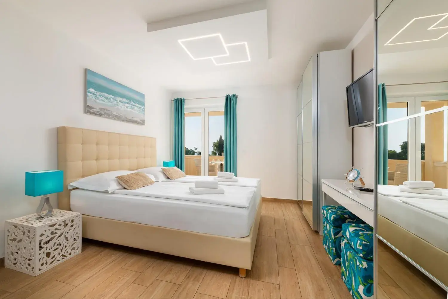 Luxury Double Room with Terrace and Sea View in Villa Mediterranea Luxury Double Room with Terrace and Sea View in Villa Mediterranea