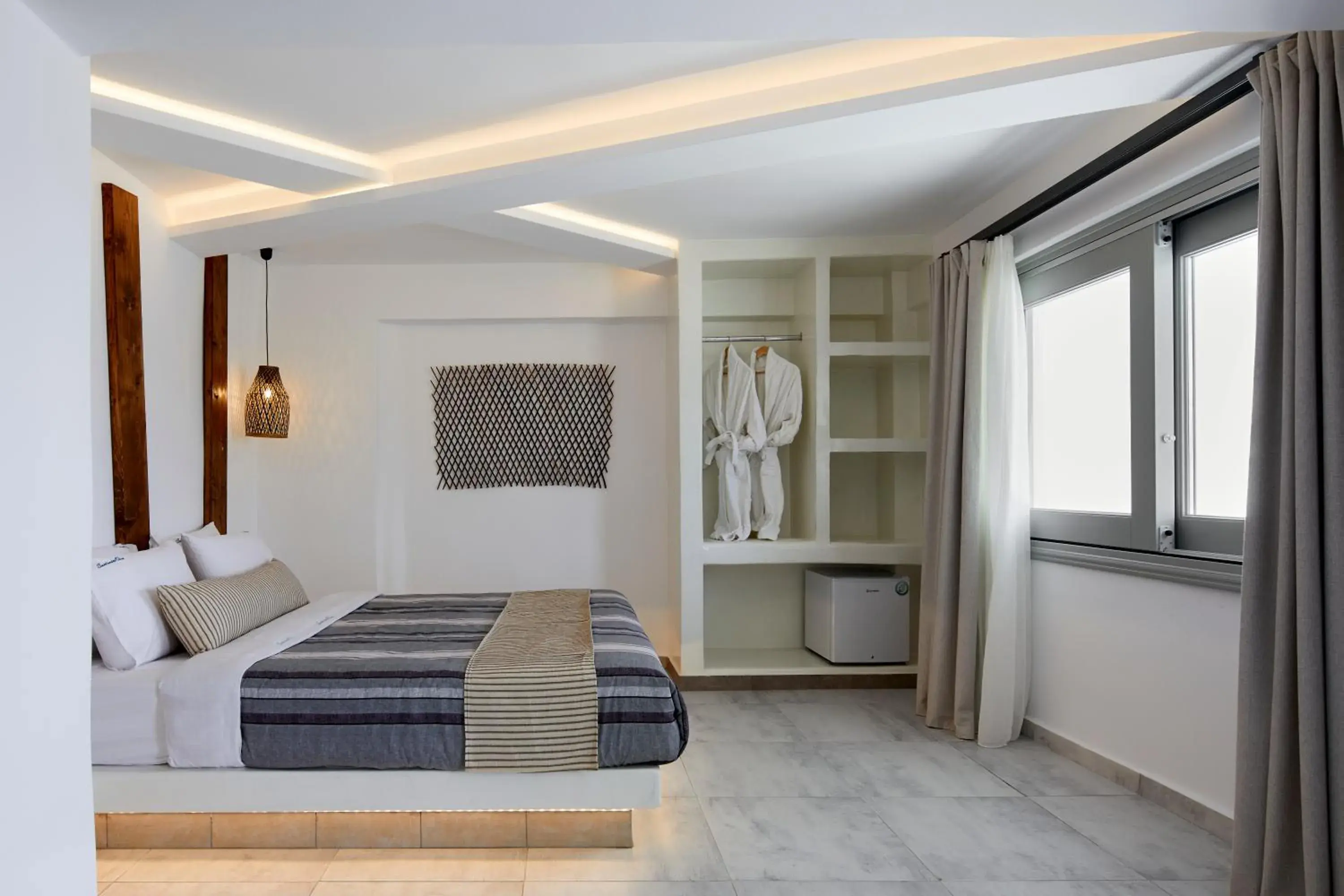 Suite with Side Caldera View in Santorini View Suite with Side Caldera View in Santorini View