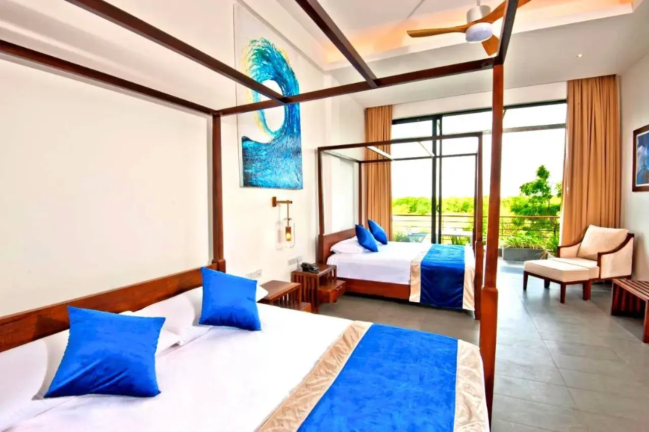 Superior King Room in The Lake Forest Hotel Superior King Room in The Lake Forest Hotel