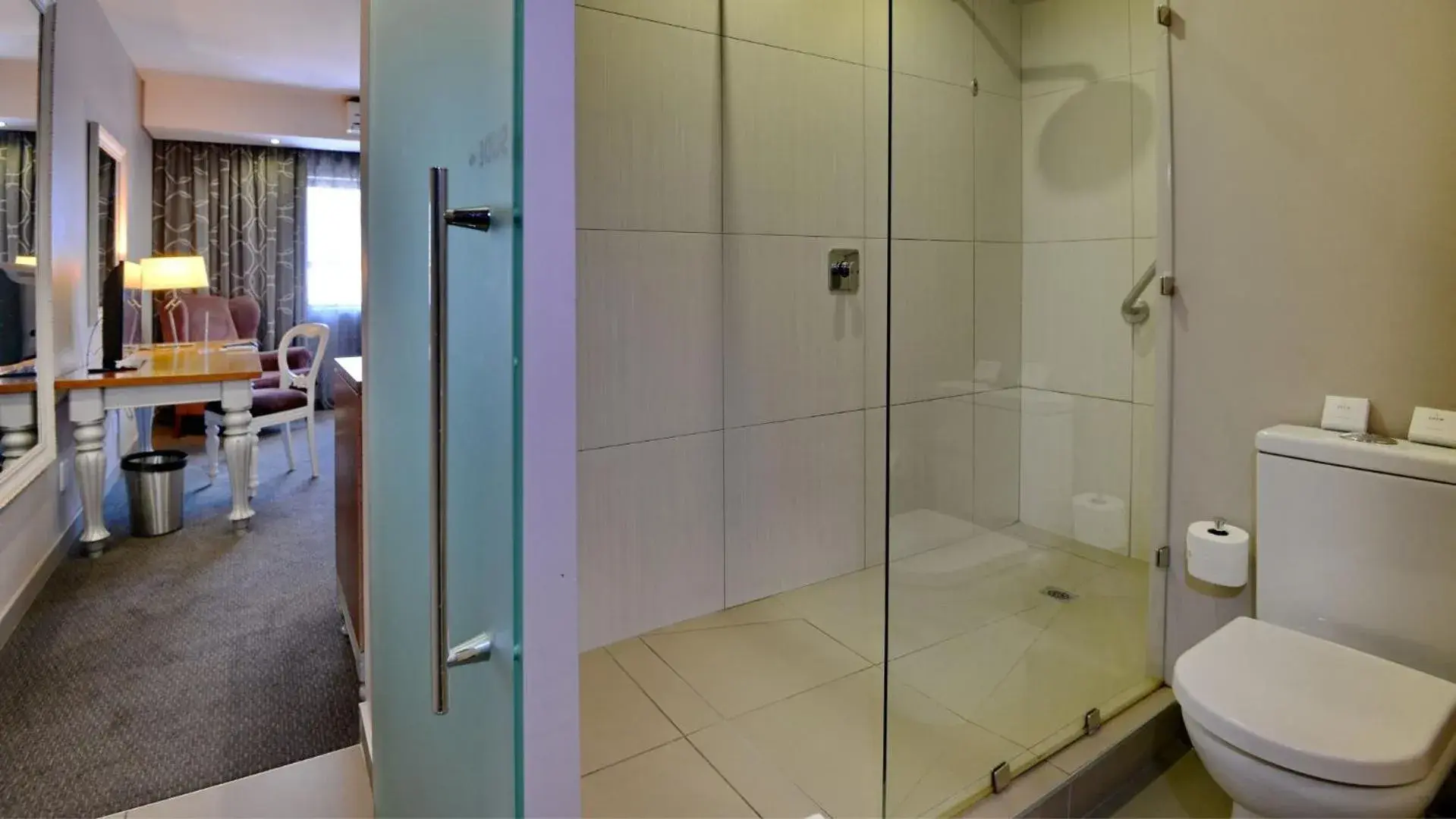 Deluxe Room - single occupancy in ANEW Hotel Hatfield Pretoria Deluxe Room - single occupancy in ANEW Hotel Hatfield Pretoria