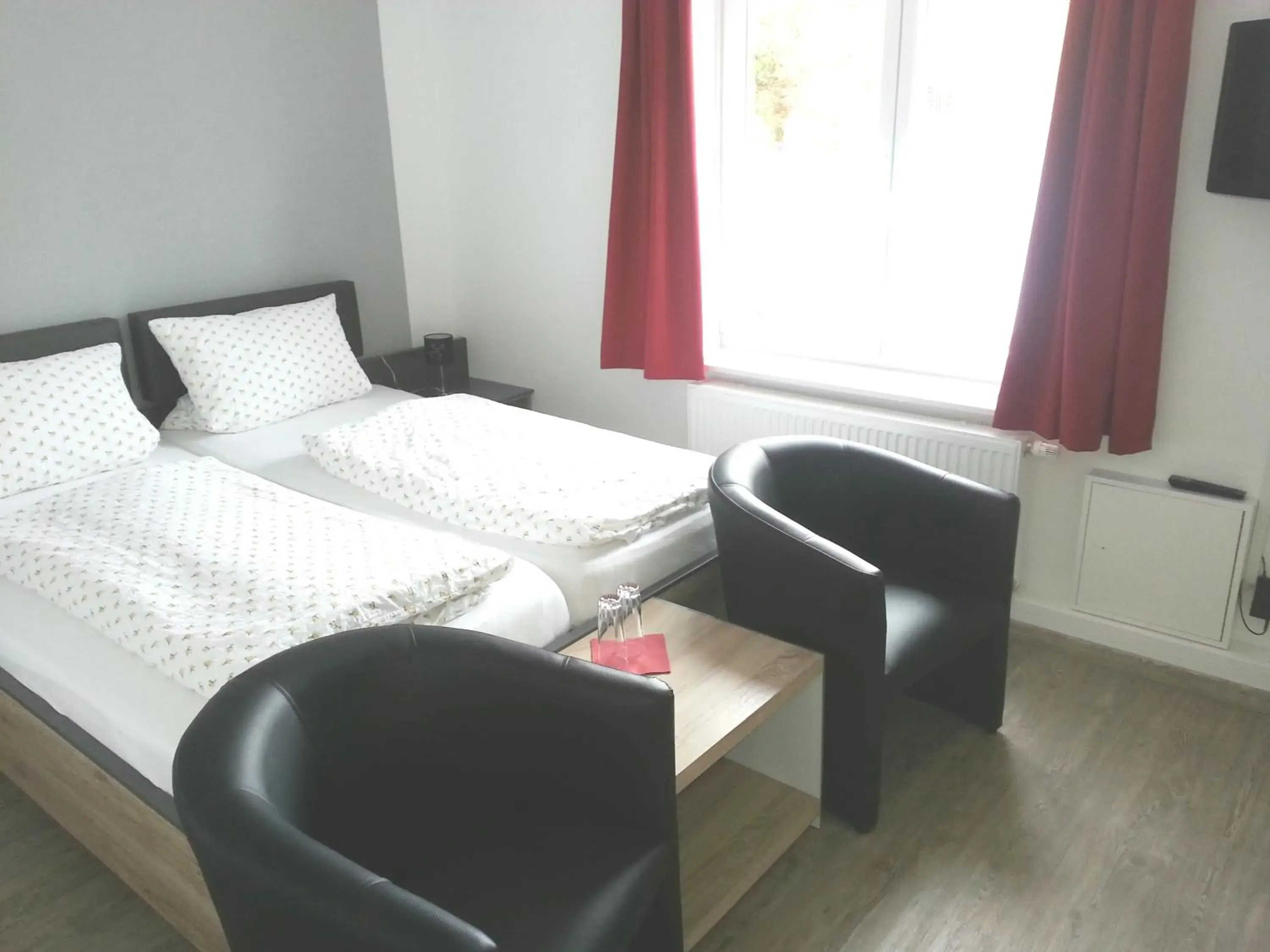 Small Double Room - single occupancy in Pension Marktblick Small Double Room - single occupancy in Pension Marktblick