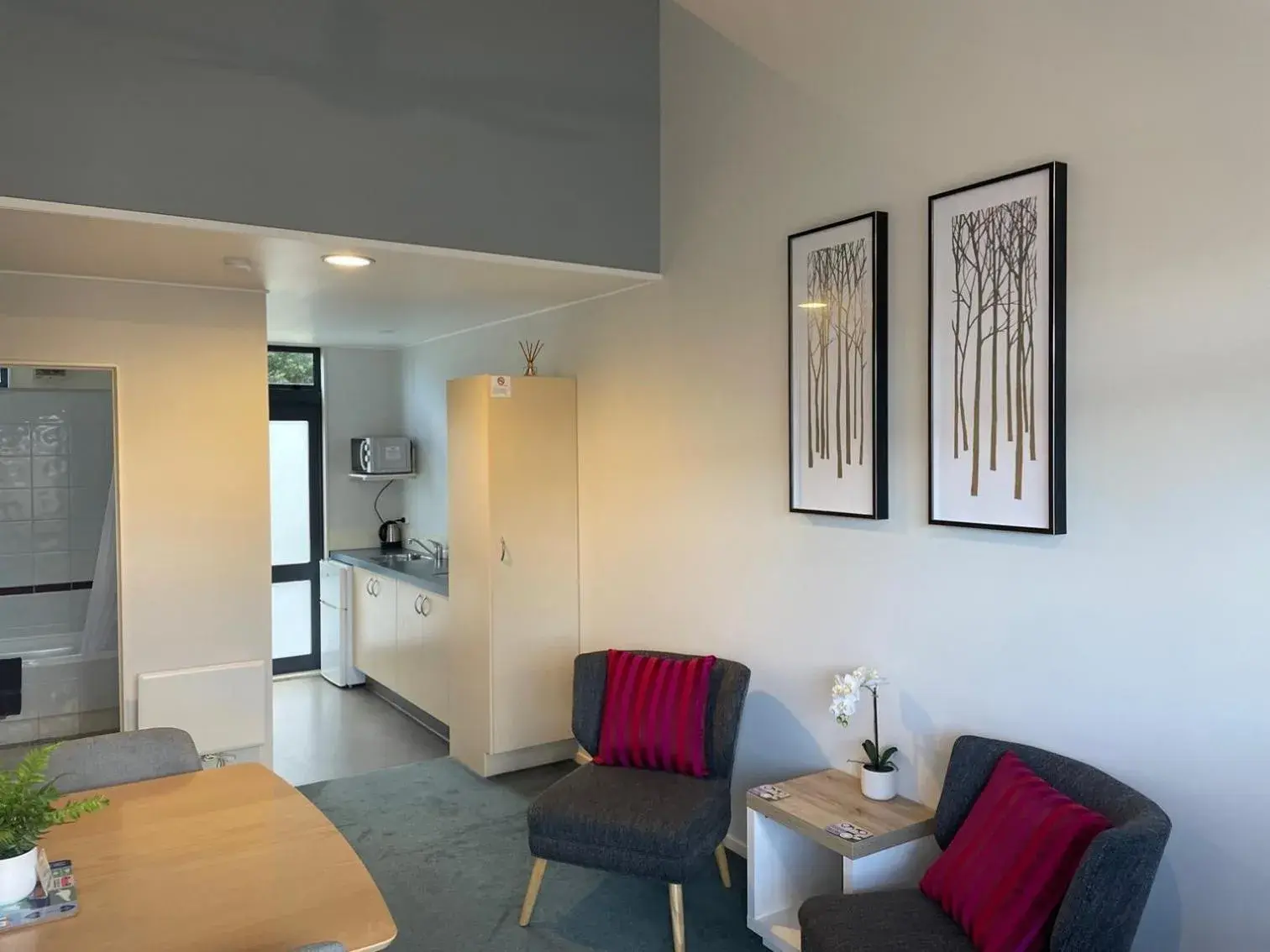 Executive Queen Suite in Academy Motor Inn Executive Queen Suite in Academy Motor Inn