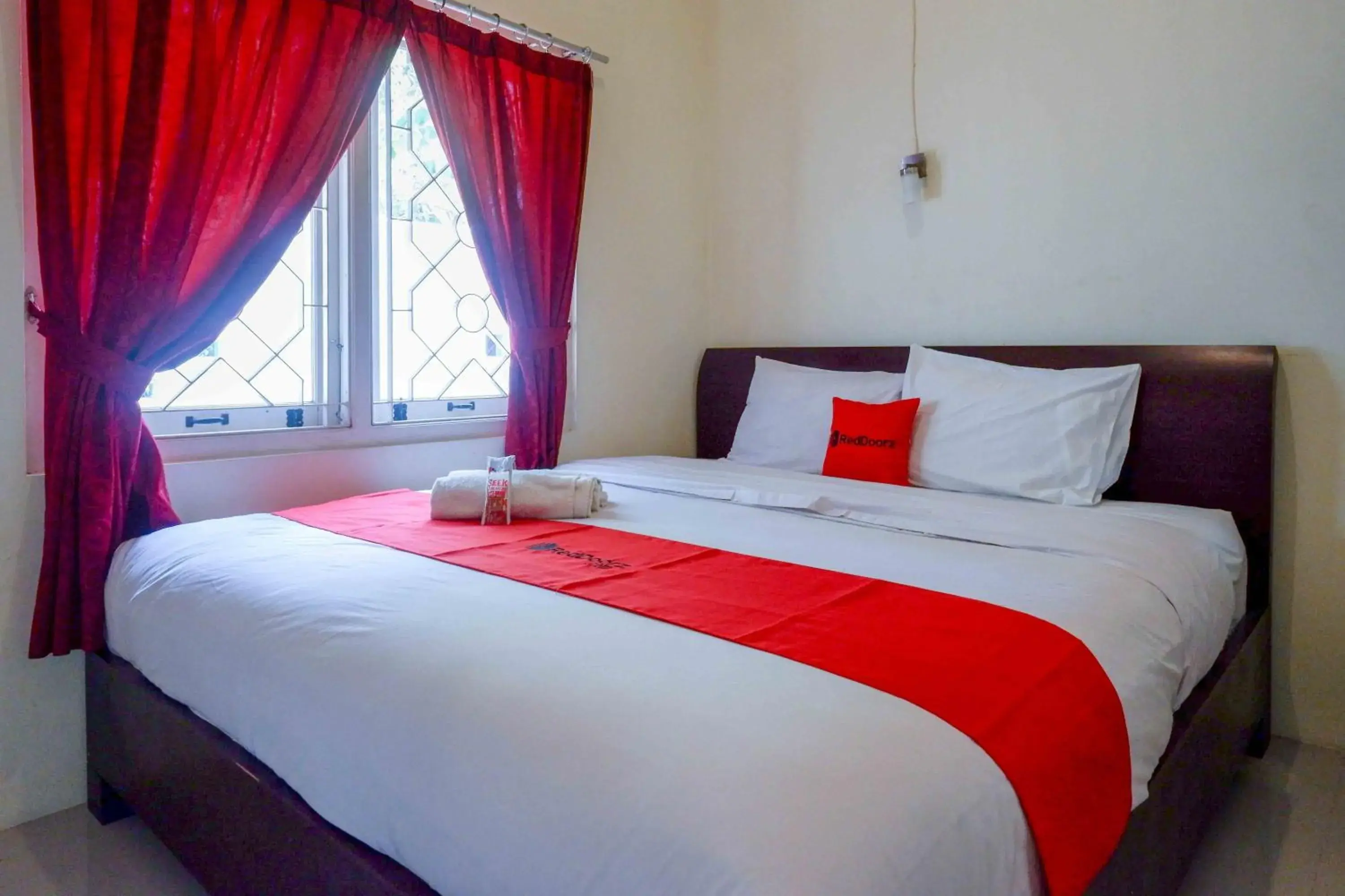 Double Room in RedDoorz near Institut Pertanian Yogyakarta Double Room in RedDoorz near Institut Pertanian Yogyakarta