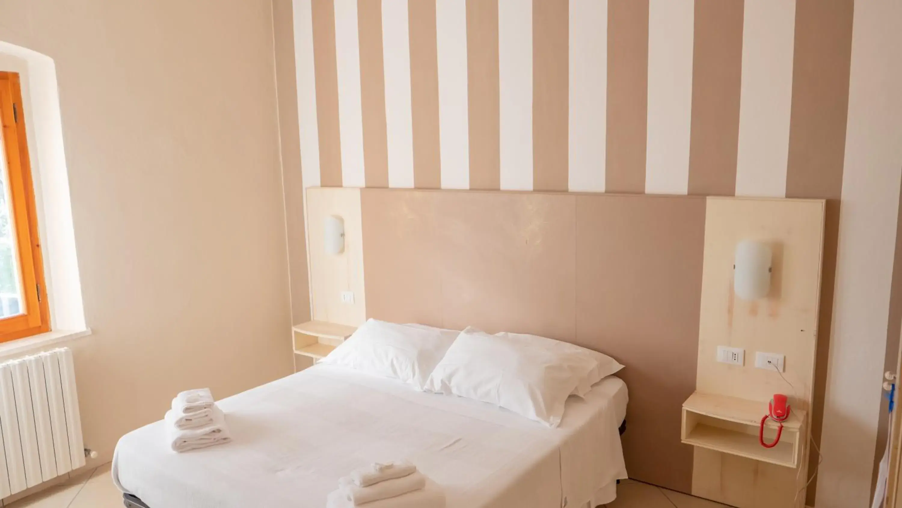 Double Room with Sea View in Hotel La Smorfia Double Room with Sea View in Hotel La Smorfia