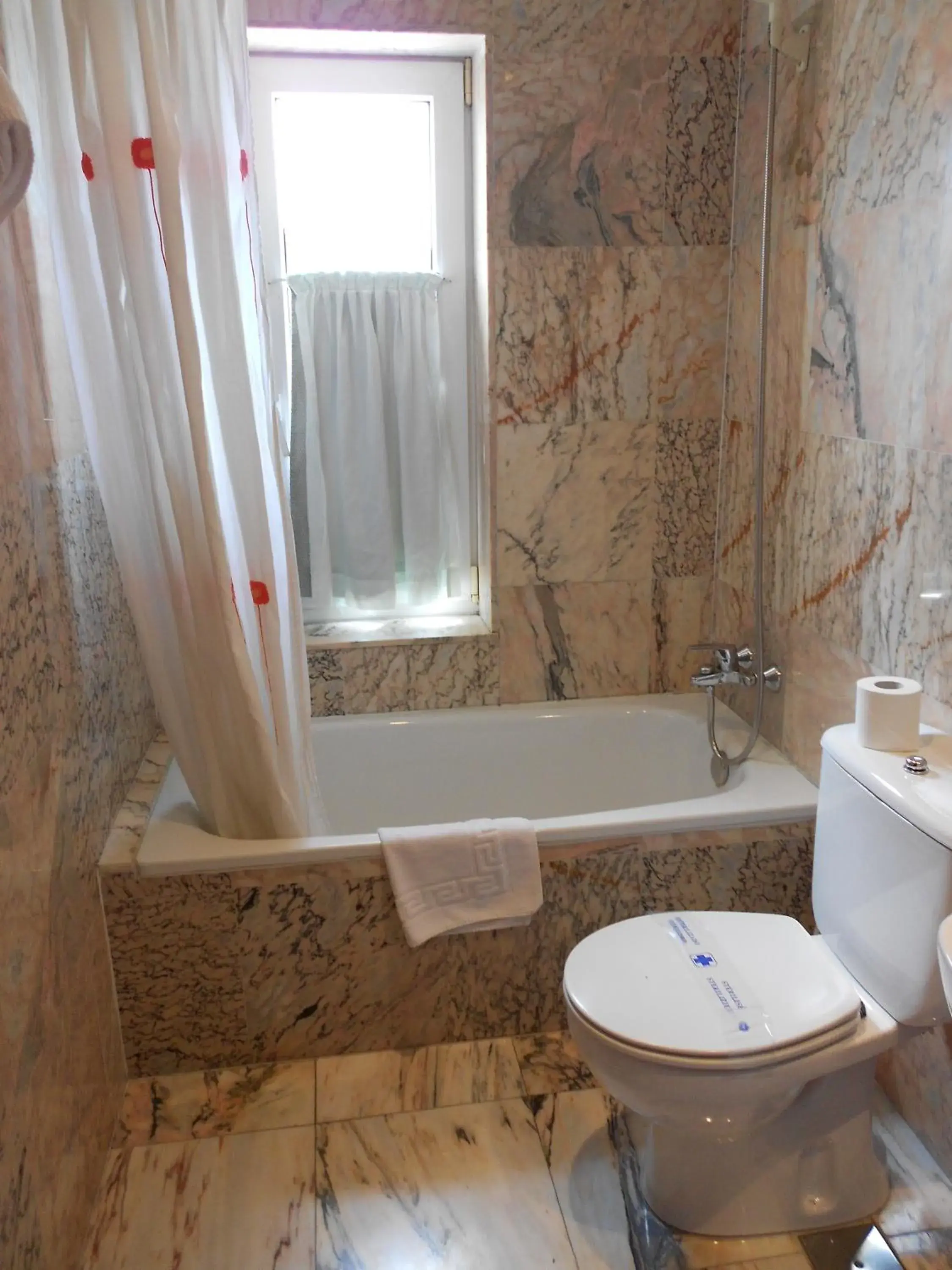 Triple Room in Hotel Narcea Triple Room in Hotel Narcea