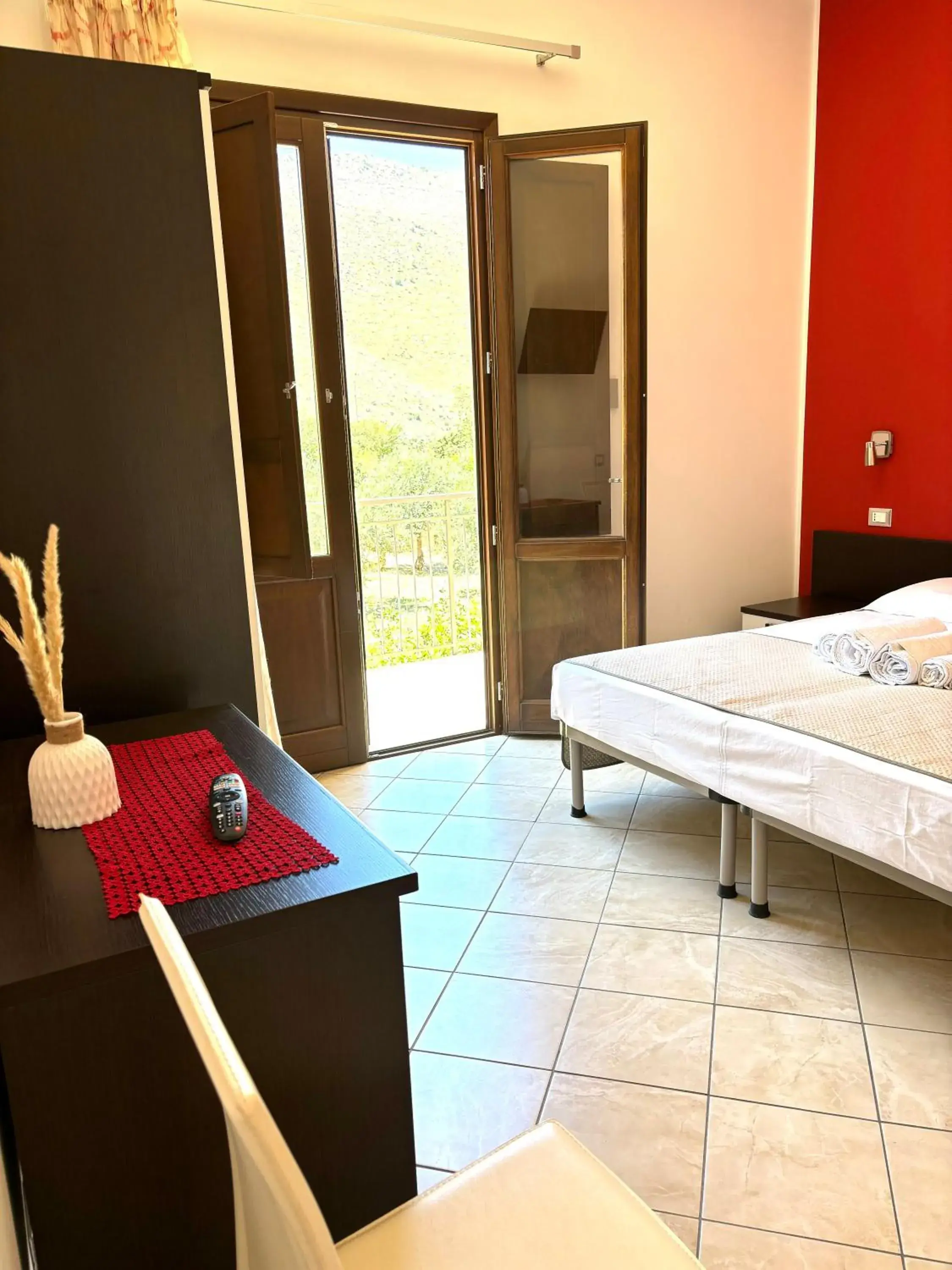 Triple Room with Balcony - single occupancy in Bed And Breakfast Turi Triple Room with Balcony - single occupancy in Bed And Breakfast Turi