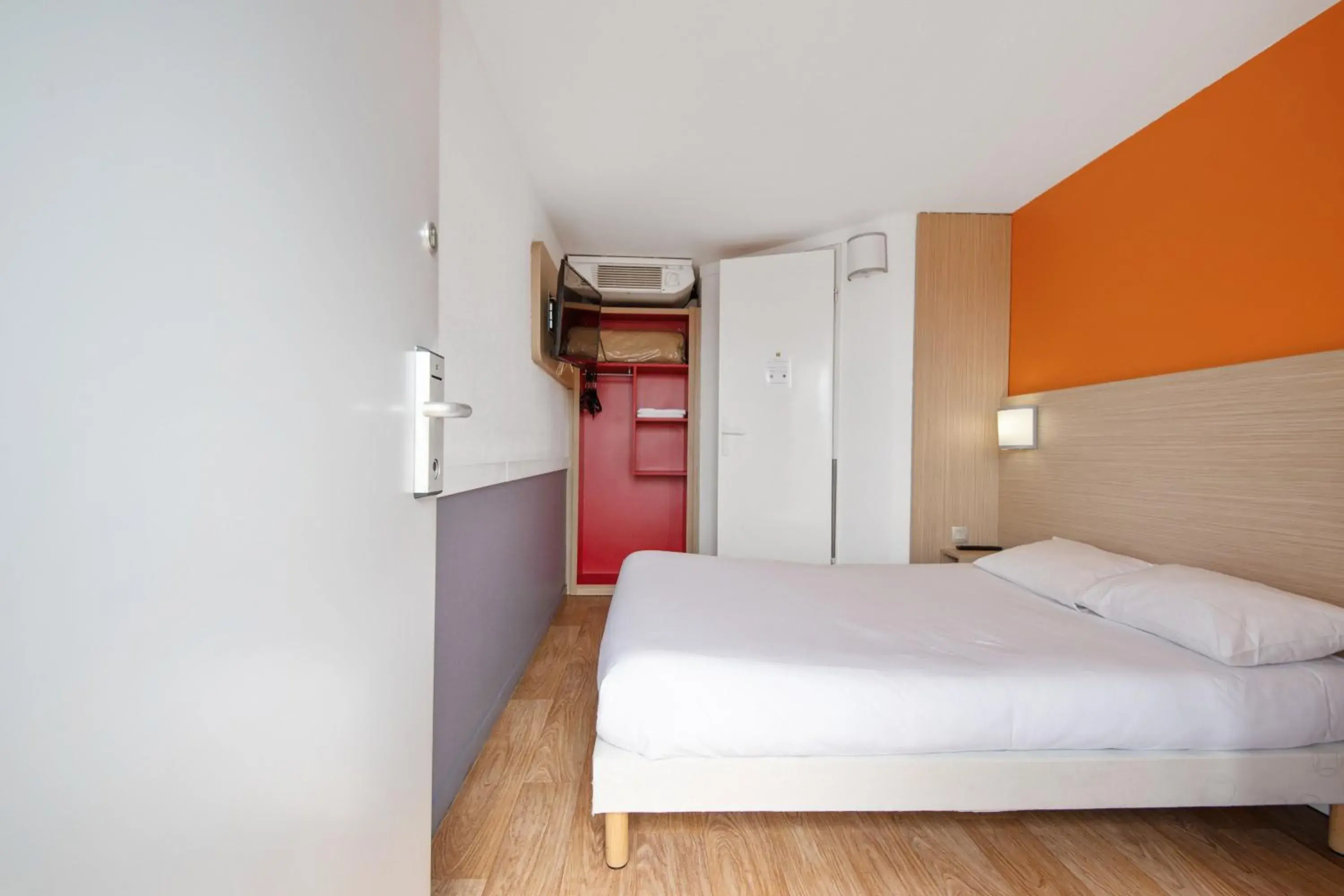 Double Room in Premiere Classe Lyon Est - Bron Eurexpo Double Room in Premiere Classe Lyon Est - Bron Eurexpo
