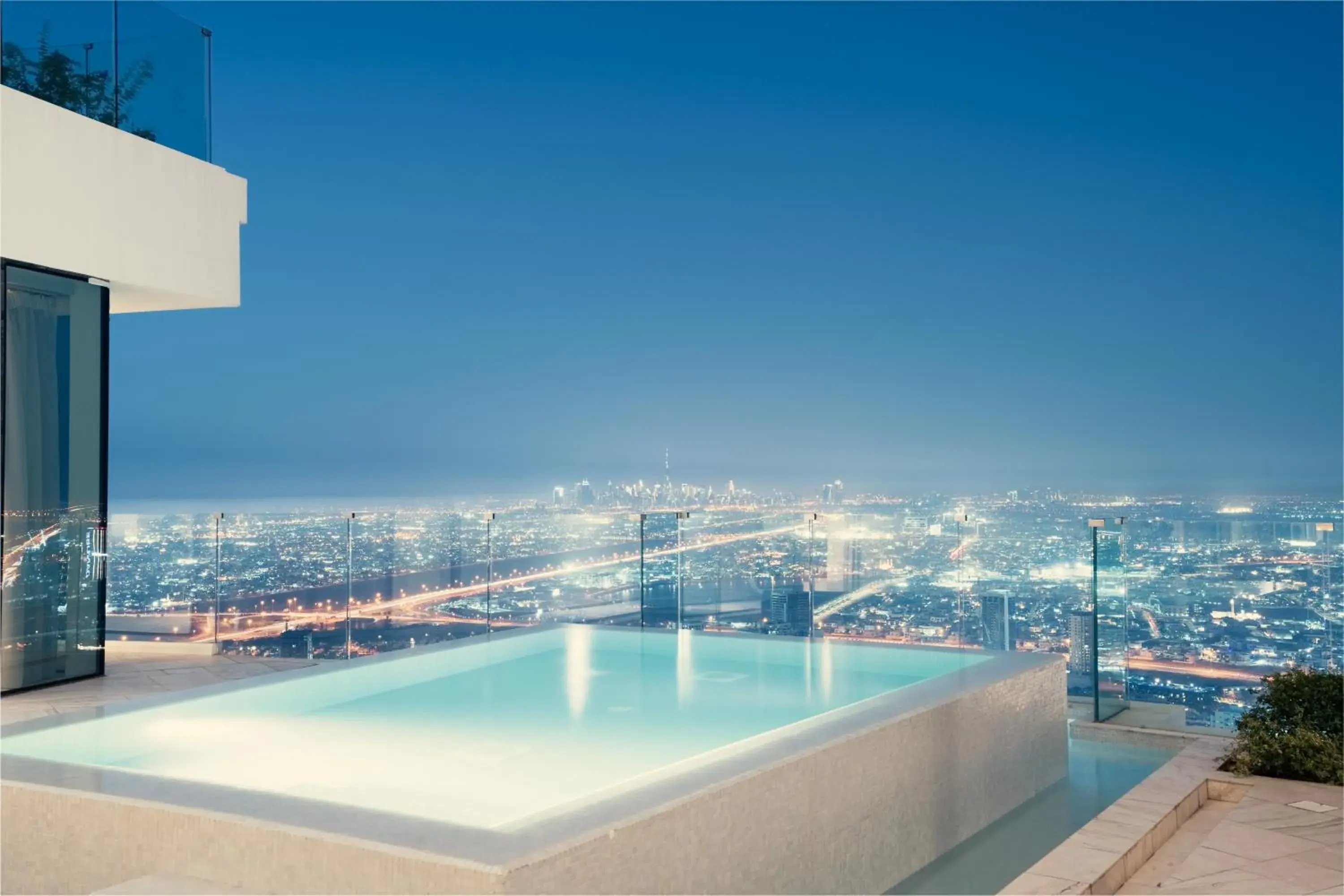 4 BED | Sky Villa w/Pool in FIVE Jumeirah Village 4 BED | Sky Villa w/Pool in FIVE Jumeirah Village