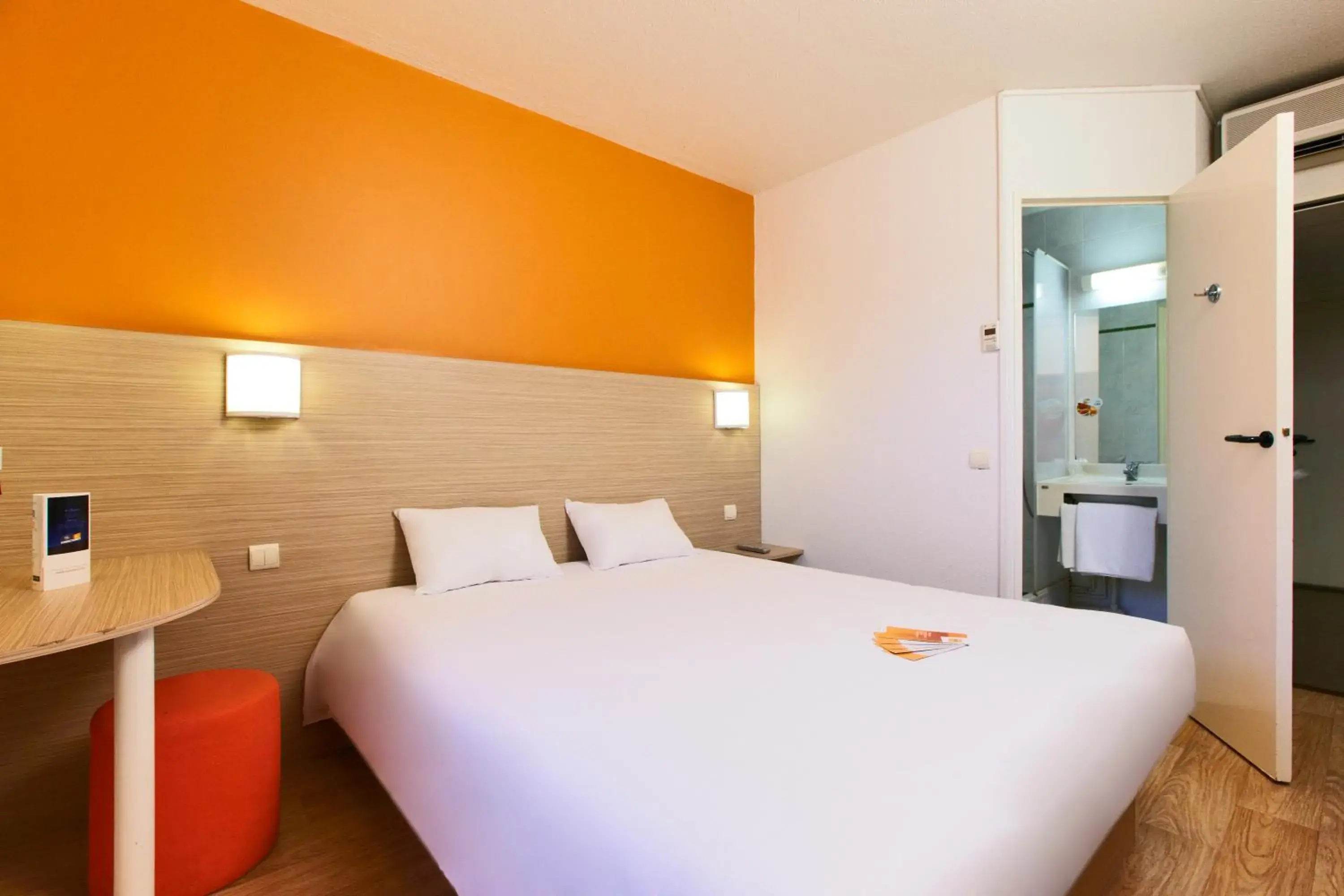 Double Room in Premiere Classe Reims Sud - Bezannes Double Room in Premiere Classe Reims Sud - Bezannes