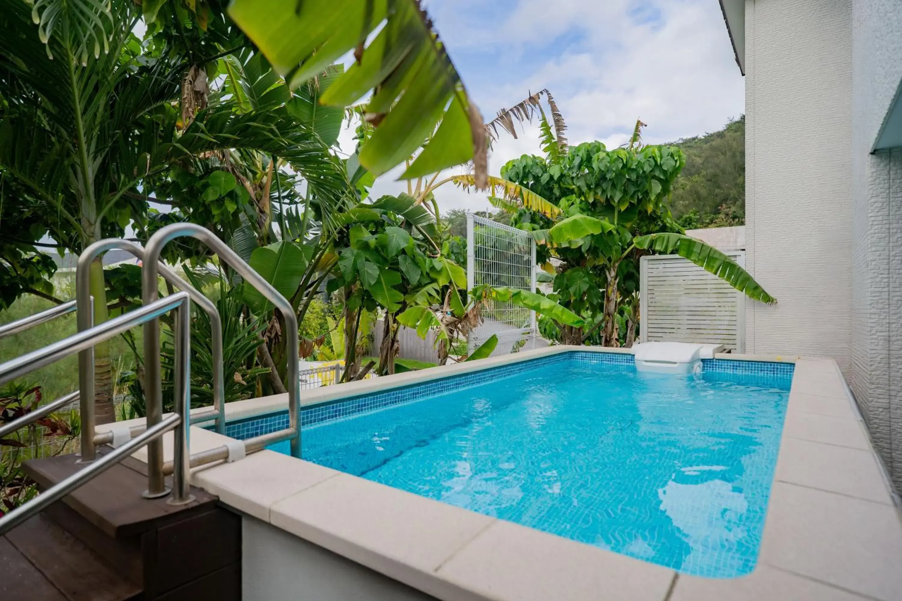 Three-Bedroom Villa in Yamagata Ryukyu Hatago Onnason with pool Three-Bedroom Villa in Yamagata Ryukyu Hatago Onnason with pool