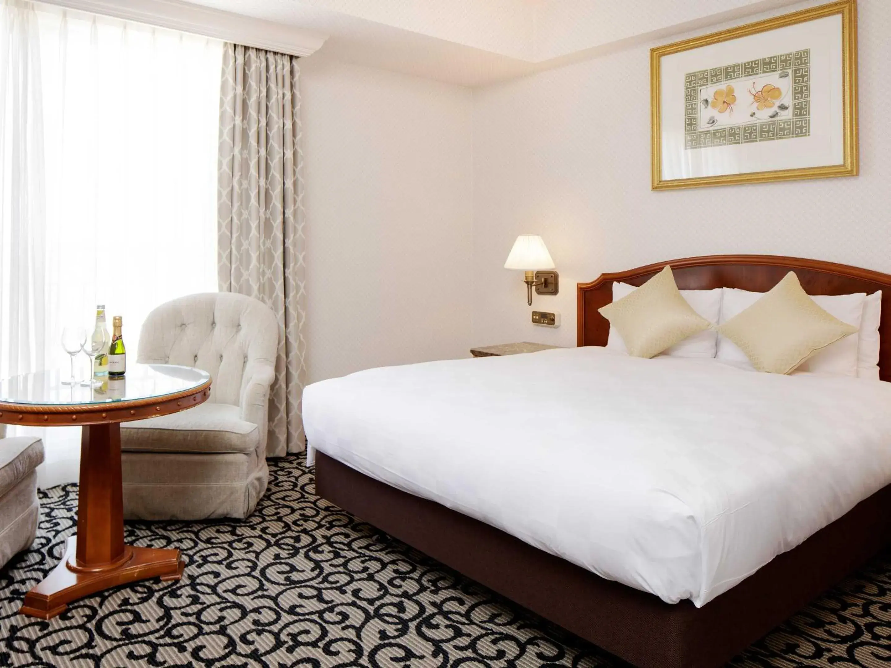 Moderate Double Room - single occupancy - Non-Smoking in Sendai Royal Park Hotel Moderate Double Room - single occupancy - Non-Smoking in Sendai Royal Park Hotel