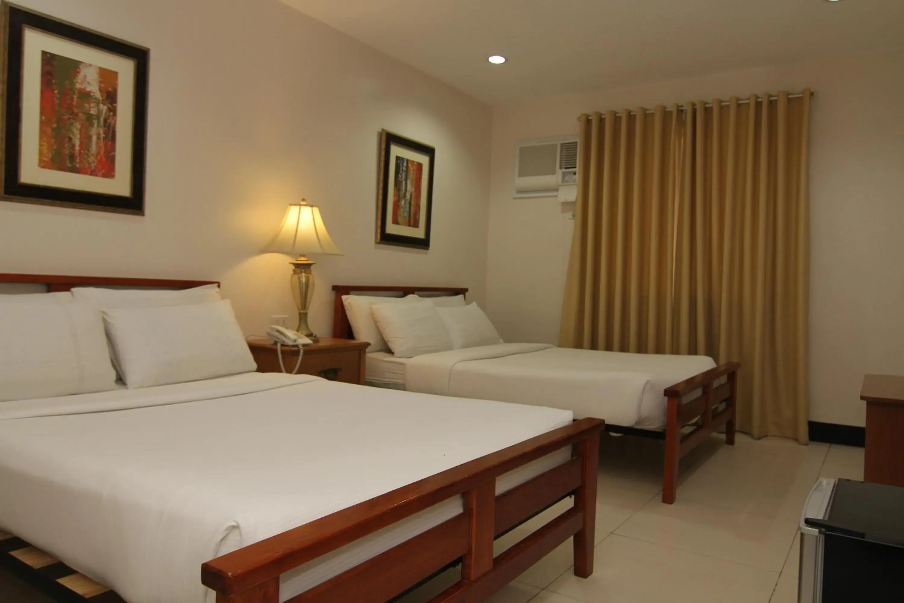 Standard Family Room in Main Hotel & Suites Standard Family Room in Main Hotel & Suites