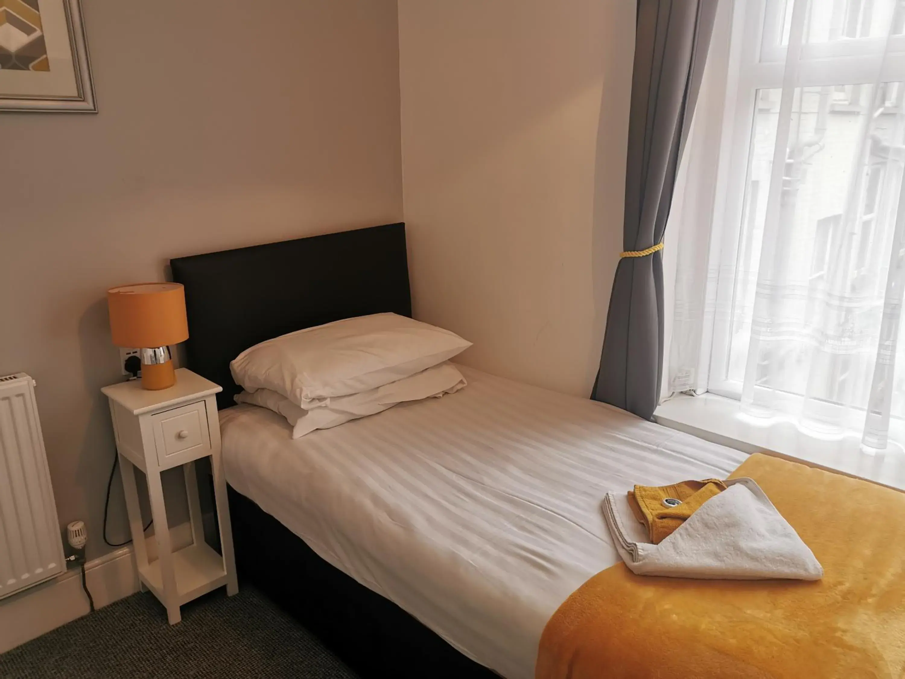 Single Room in Royal Pier Single Room in Royal Pier