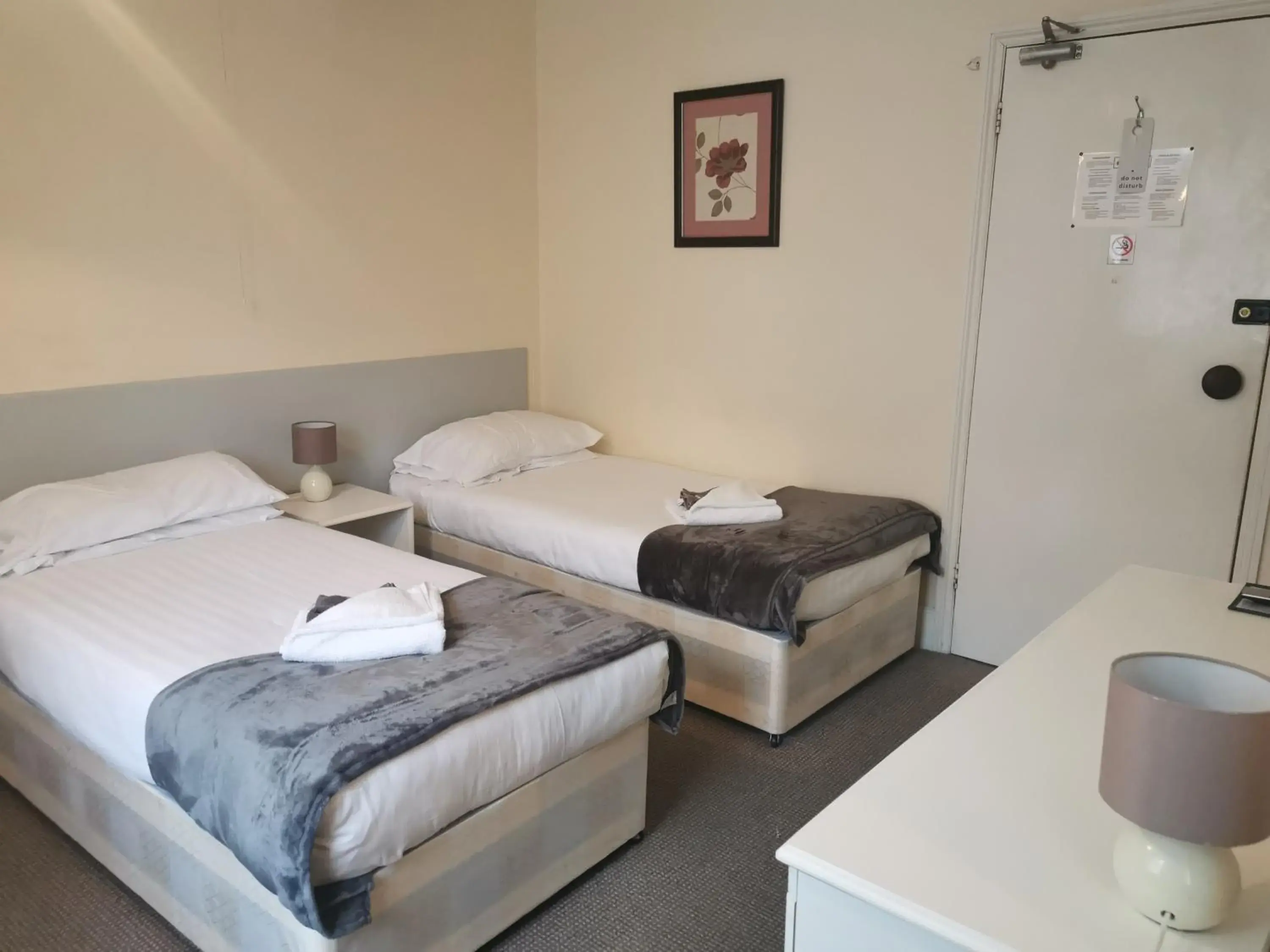 Twin Room in Royal Pier Twin Room in Royal Pier