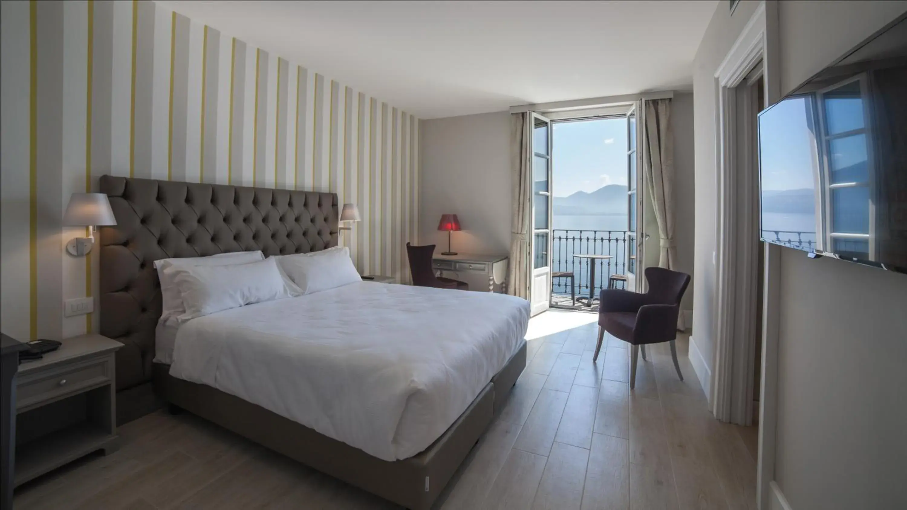 Double or Twin Room with Lake View in Park Hotel Italia Double or Twin Room with Lake View in Park Hotel Italia