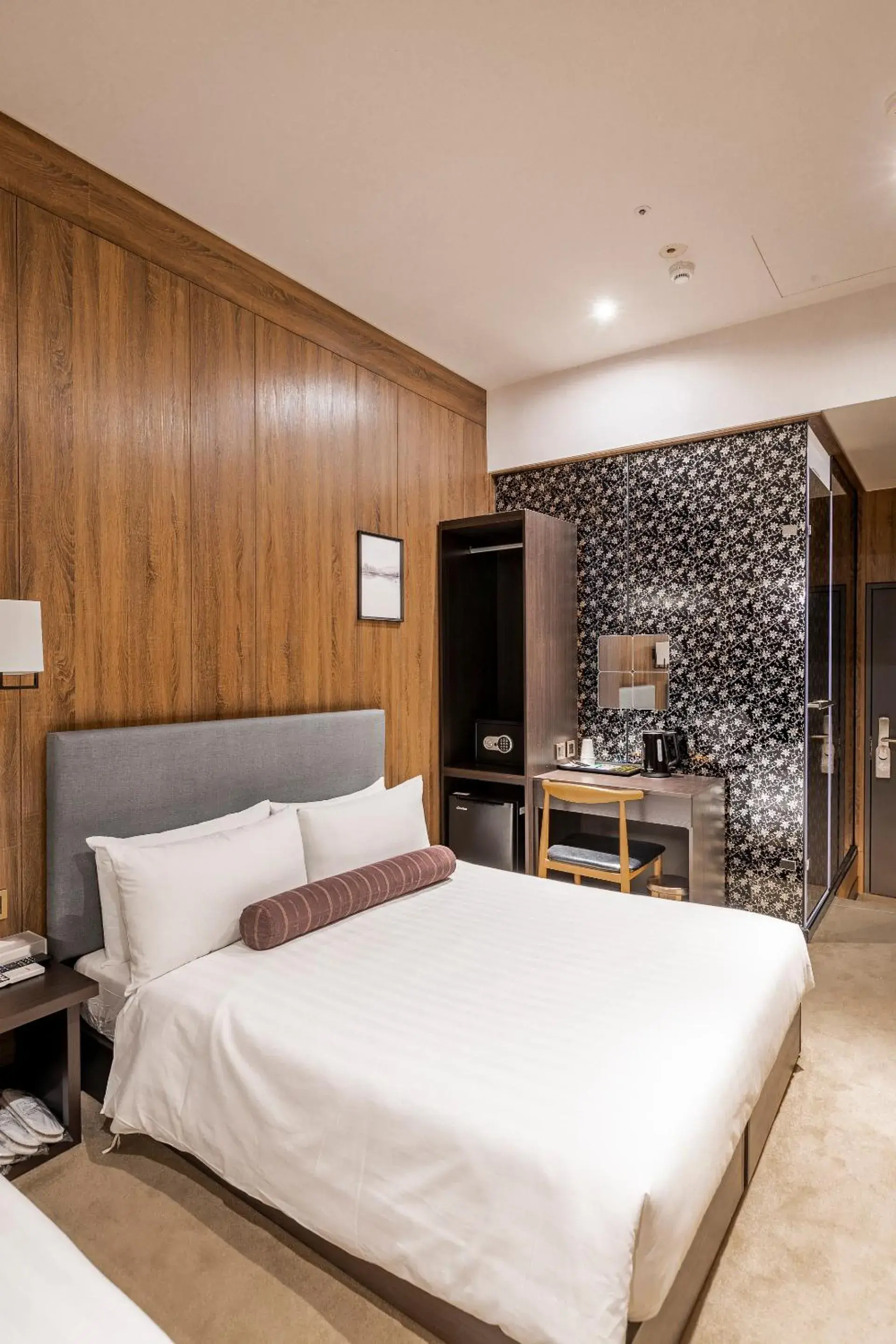 Double Room with Parking in Mayer Inn Double Room with Parking in Mayer Inn