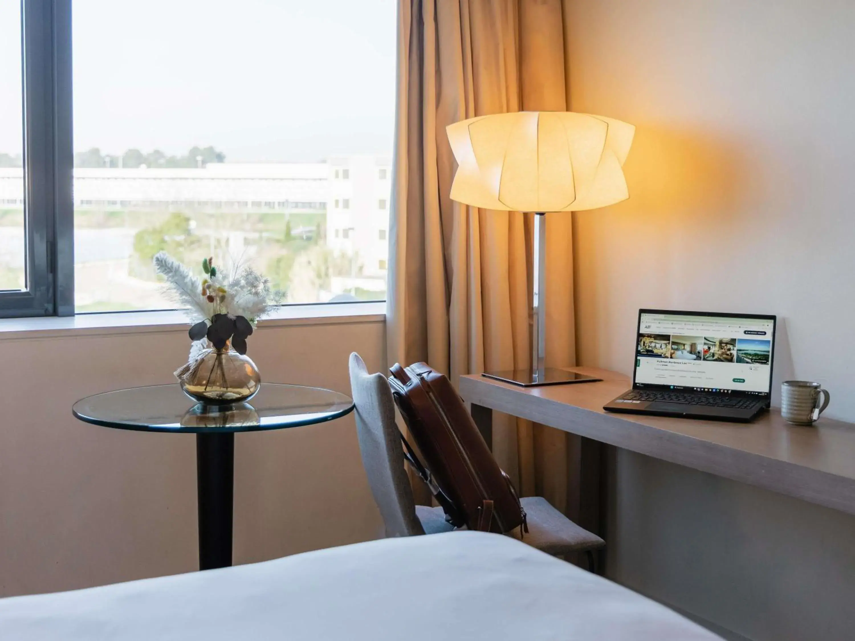 Classic Twin Room in Pullman Bordeaux Lac Classic Twin Room in Pullman Bordeaux Lac