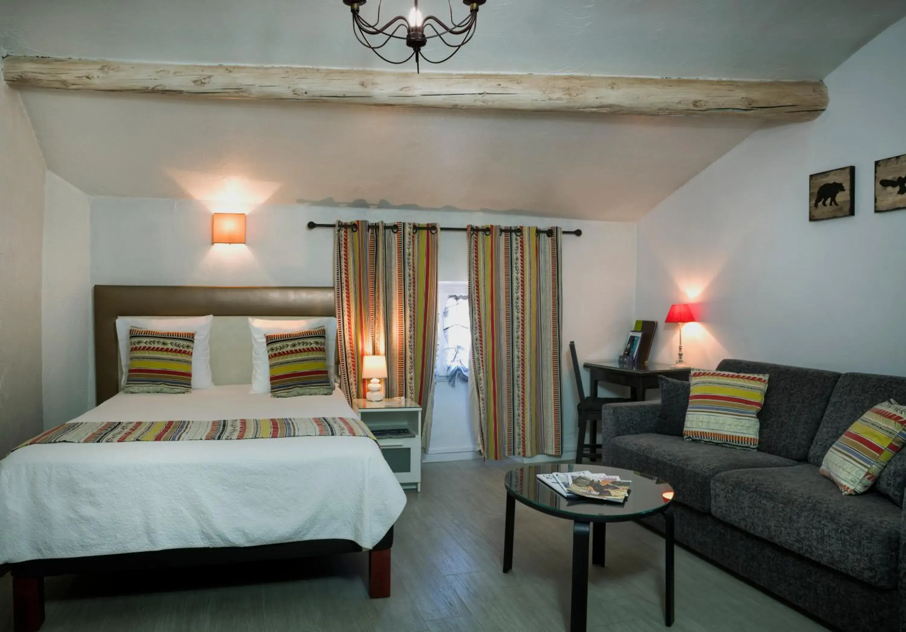 Superior Quadruple Room in Hotel Toppin Superior Quadruple Room in Hotel Toppin