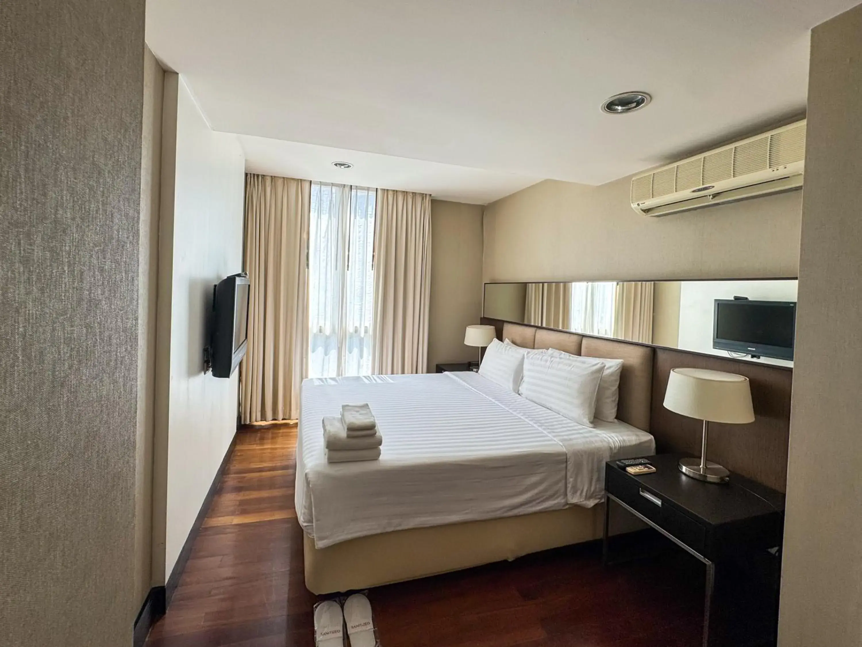 Studio in The Narathiwas Hotel & Residence Sathorn Bangkok Studio in The Narathiwas Hotel & Residence Sathorn Bangkok