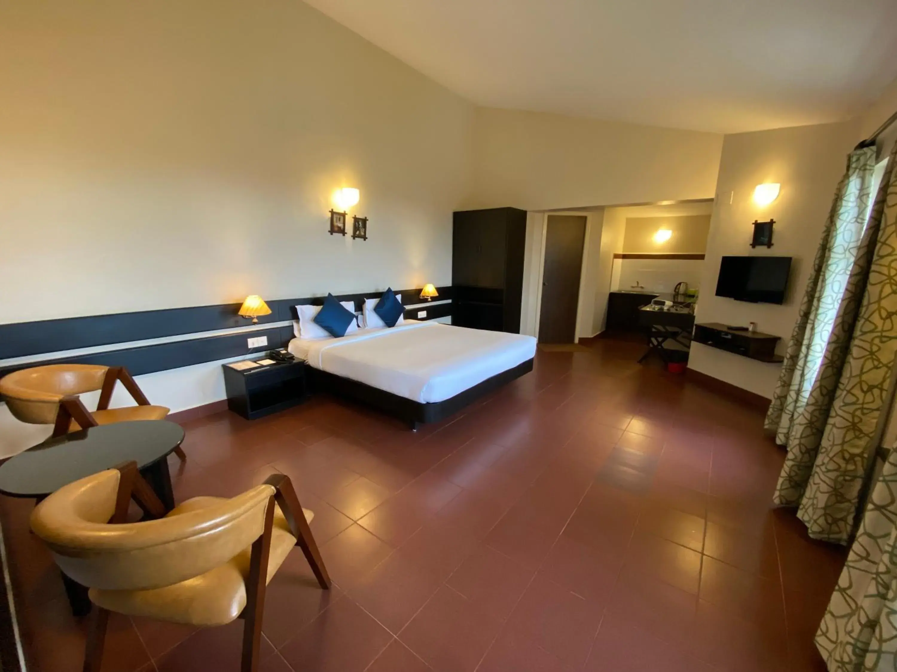 Premium Suite in Mountain Retreat - A Hill Country Resort Premium Suite in Mountain Retreat - A Hill Country Resort