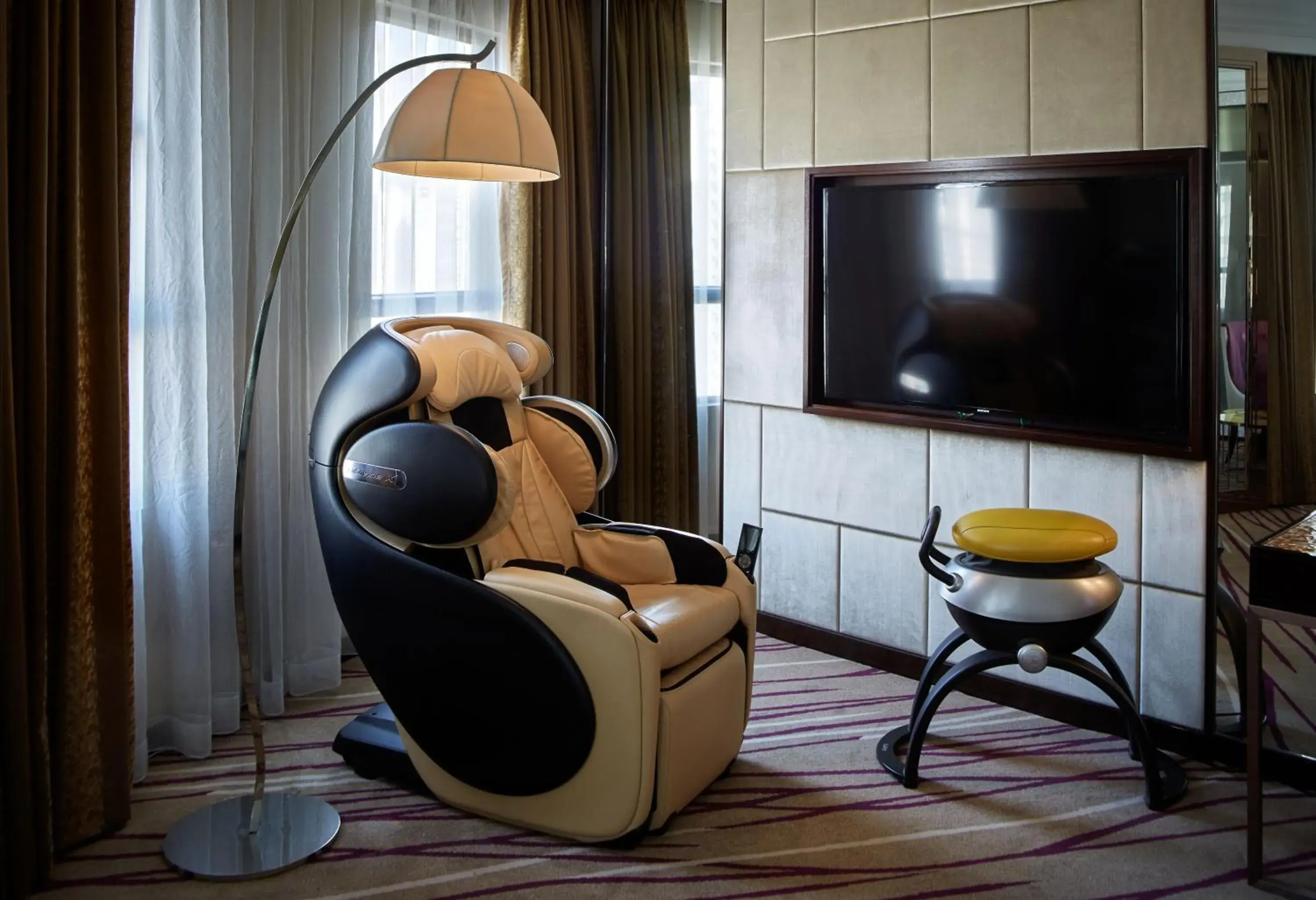 Osim Massage Suite in Dorsett Wanchai, Hong Kong Osim Massage Suite in Dorsett Wanchai, Hong Kong