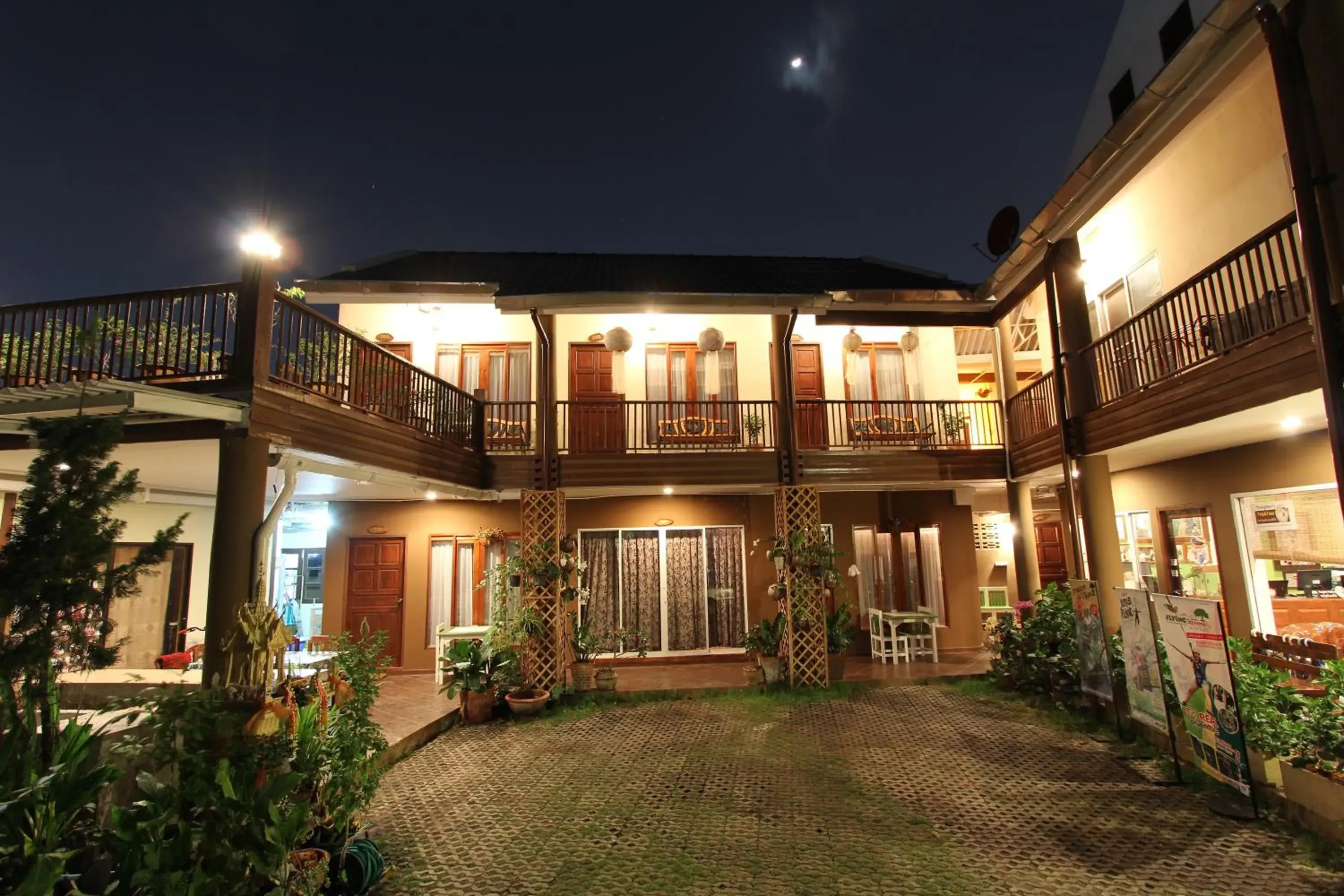 Thongran's House Thongran's House