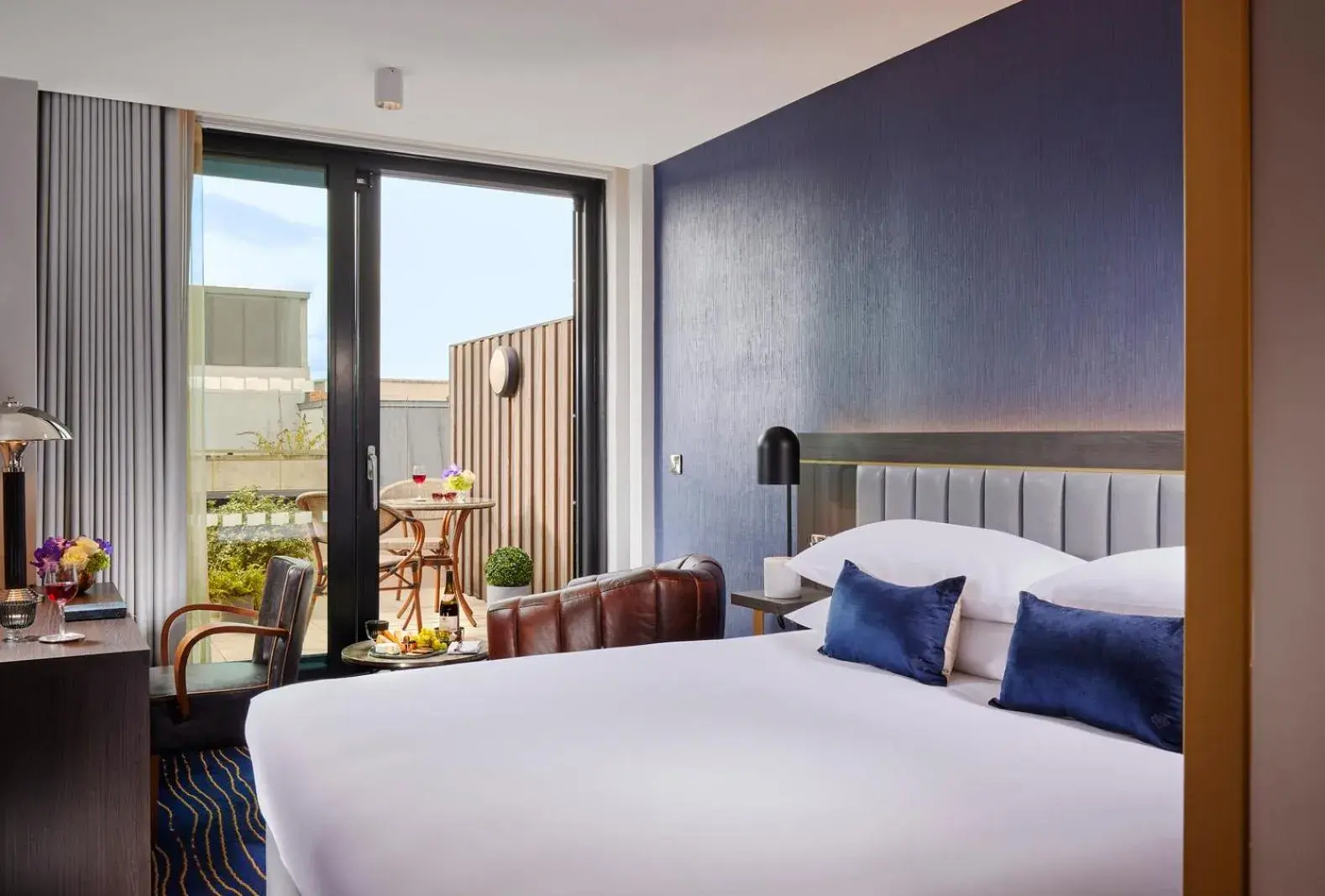 Terrace King Room in The Grafton Hotel Terrace King Room in The Grafton Hotel