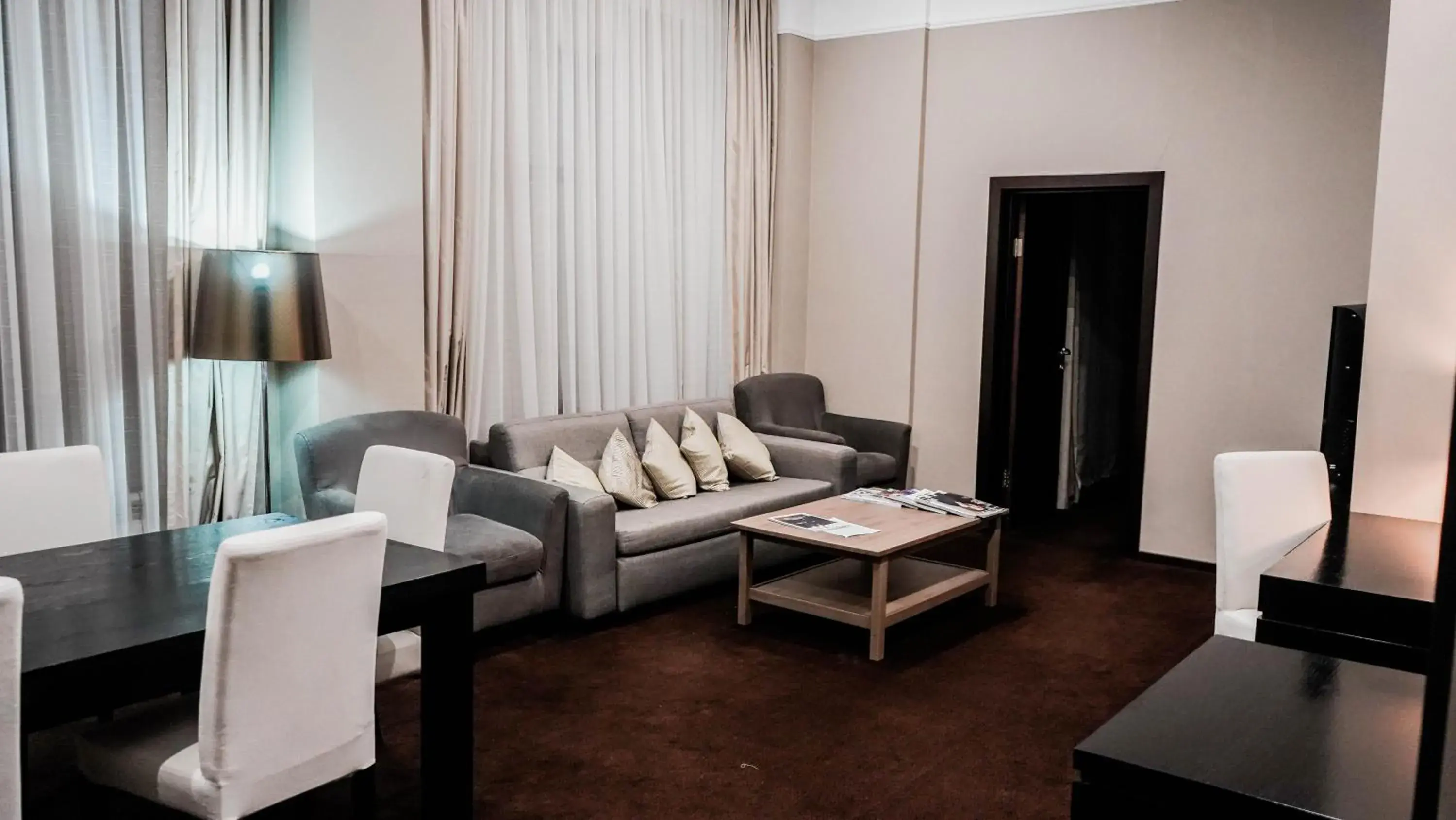 Business Suite - single occupancy in JELSOMINOHotel Business Suite - single occupancy in JELSOMINOHotel