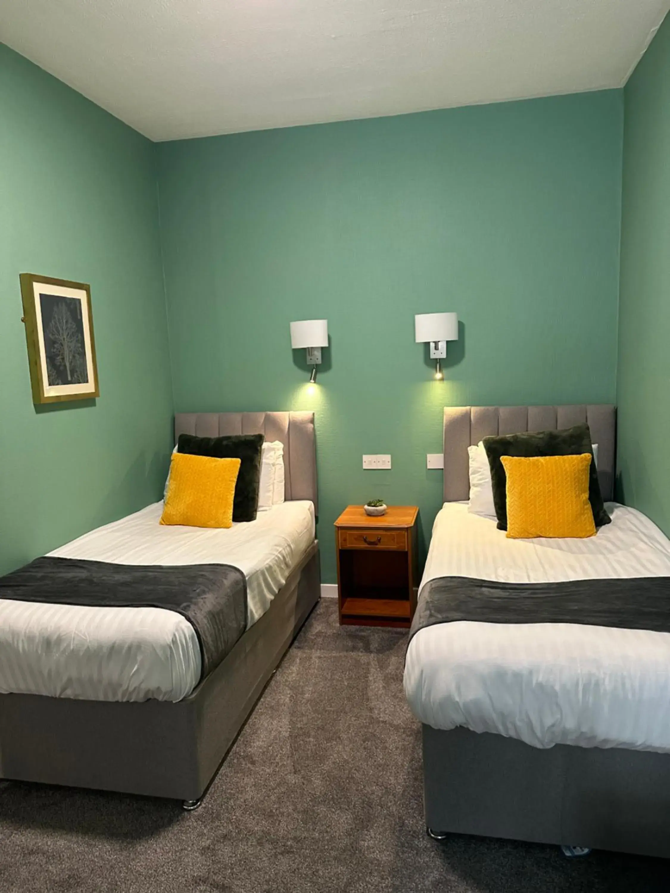 Budget Twin Room in The 1645 Inn Budget Twin Room in The 1645 Inn