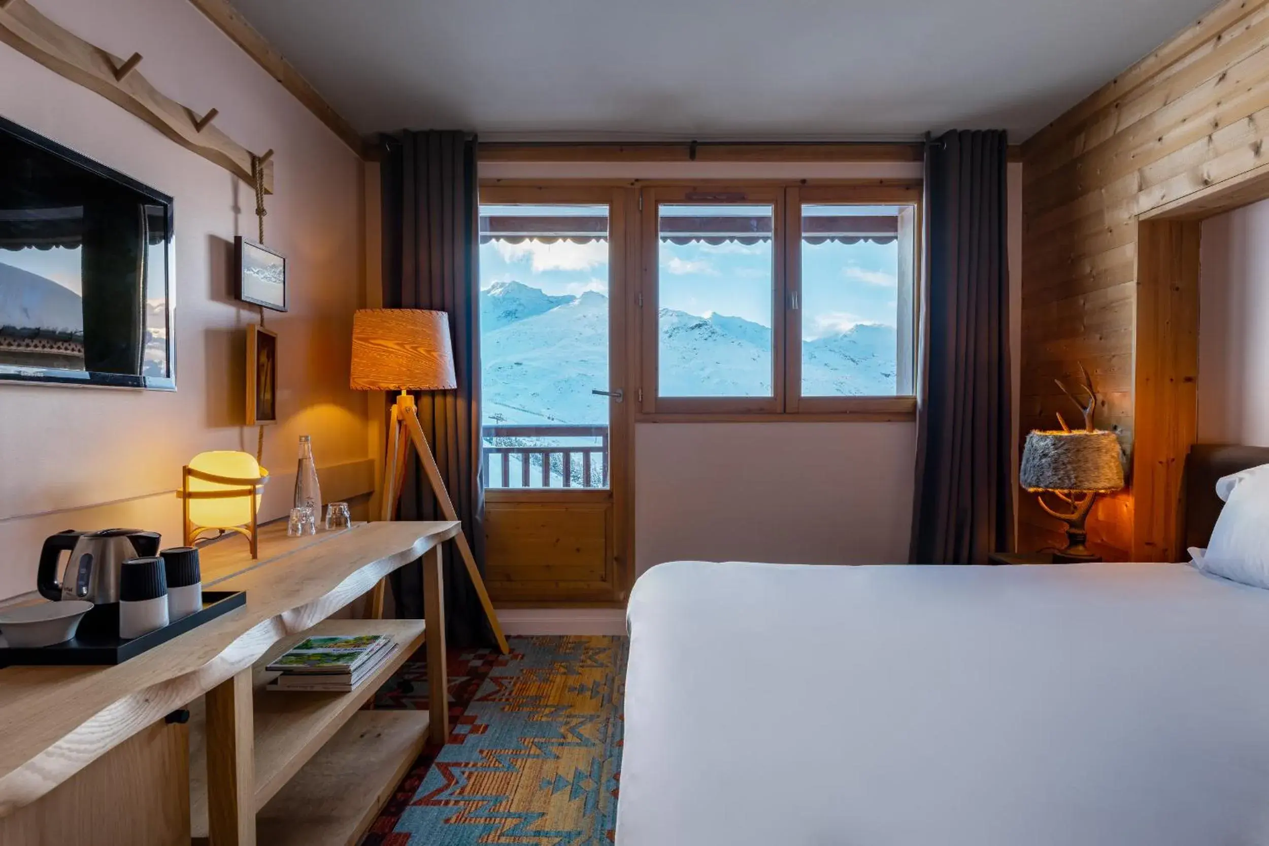 Comfort Double Room with ski slop view in Chalet Hotel Kaya Comfort Double Room with ski slop view in Chalet Hotel Kaya
