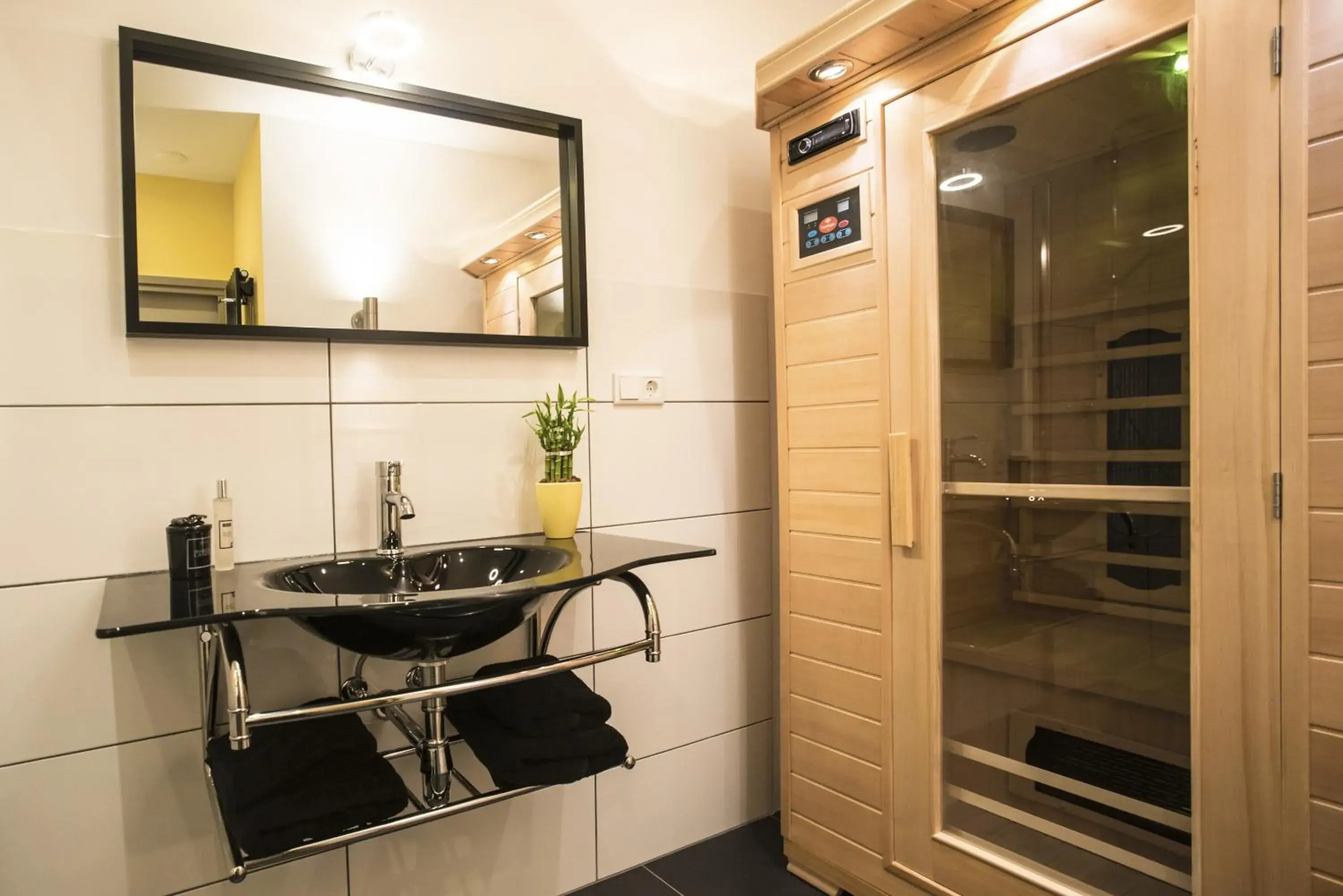 Amsterdam House of Arts & Crafts Amsterdam House of Arts & Crafts