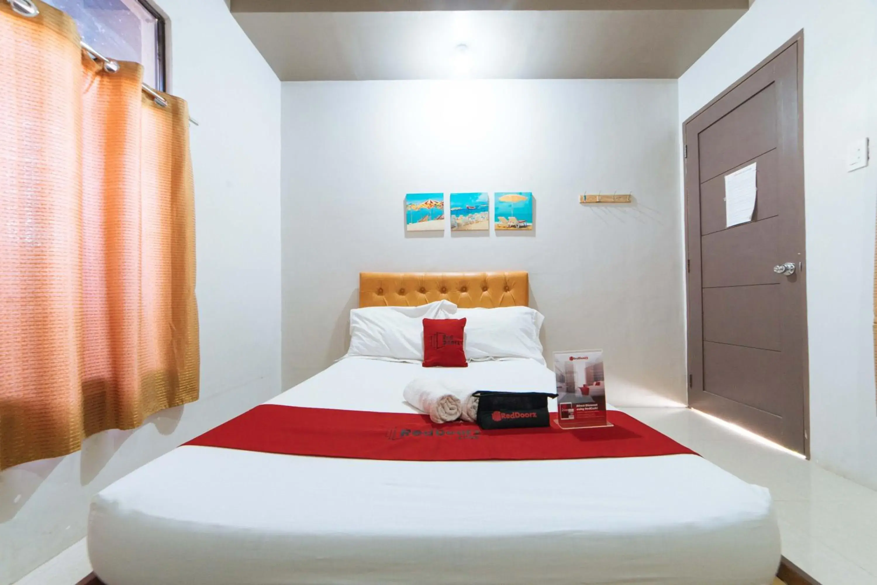 Double Room - single occupancy in RedDoorz @ Aparente Gensan Double Room - single occupancy in RedDoorz @ Aparente Gensan