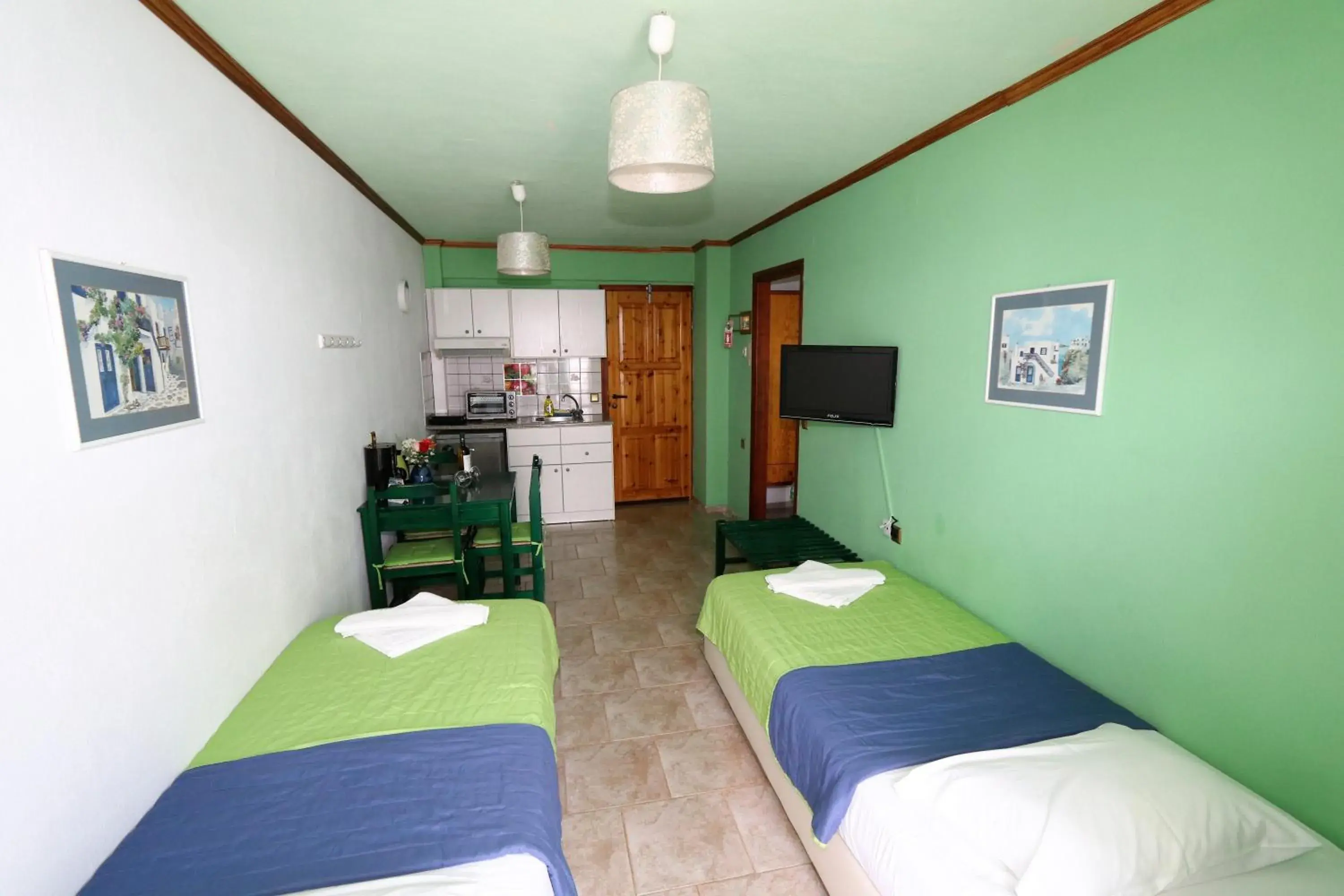 One-Bedroom Apartment in Aris Studios One-Bedroom Apartment in Aris Studios