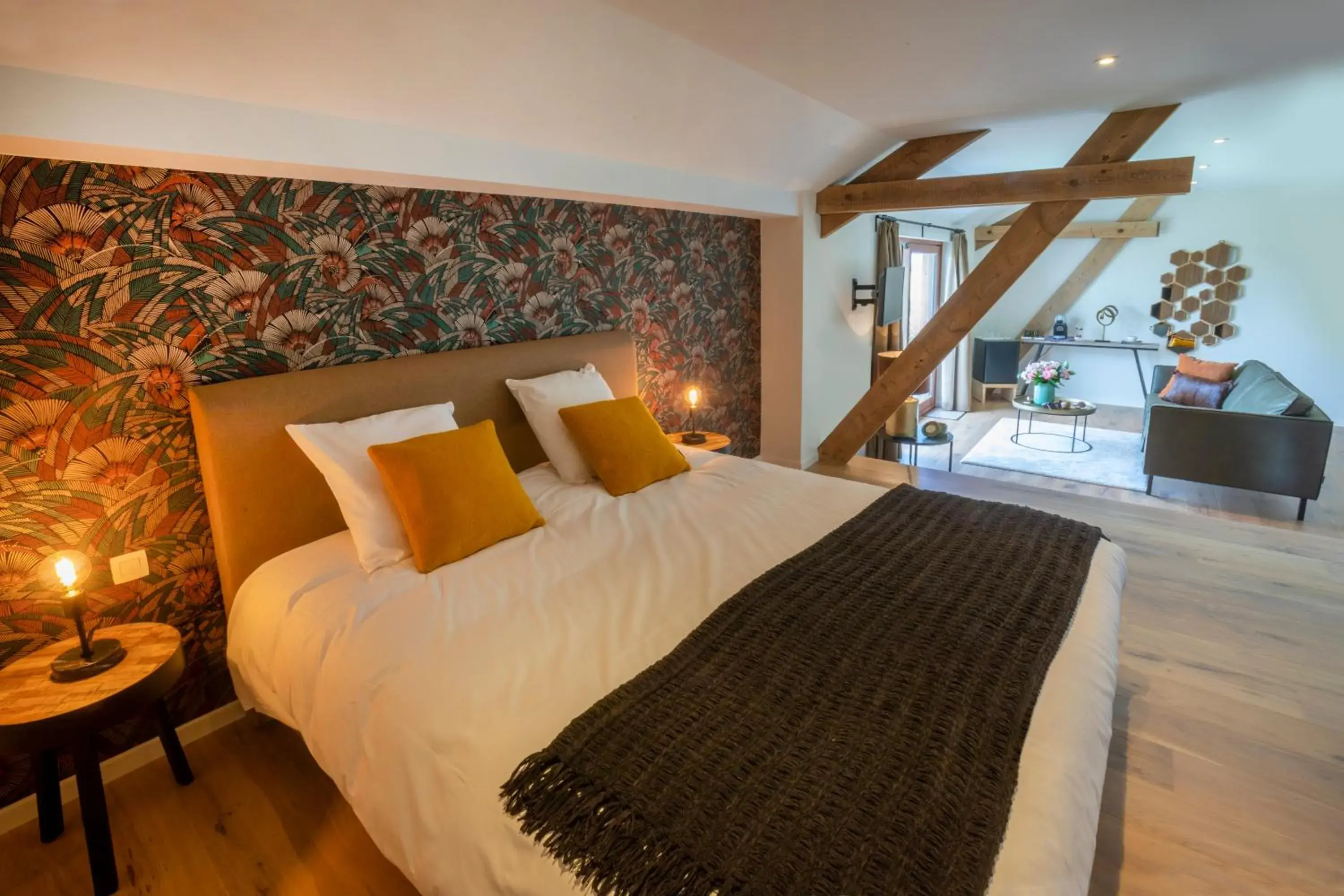 Deluxe Double Room with Balcony in Oversteekhof Deluxe Double Room with Balcony in Oversteekhof