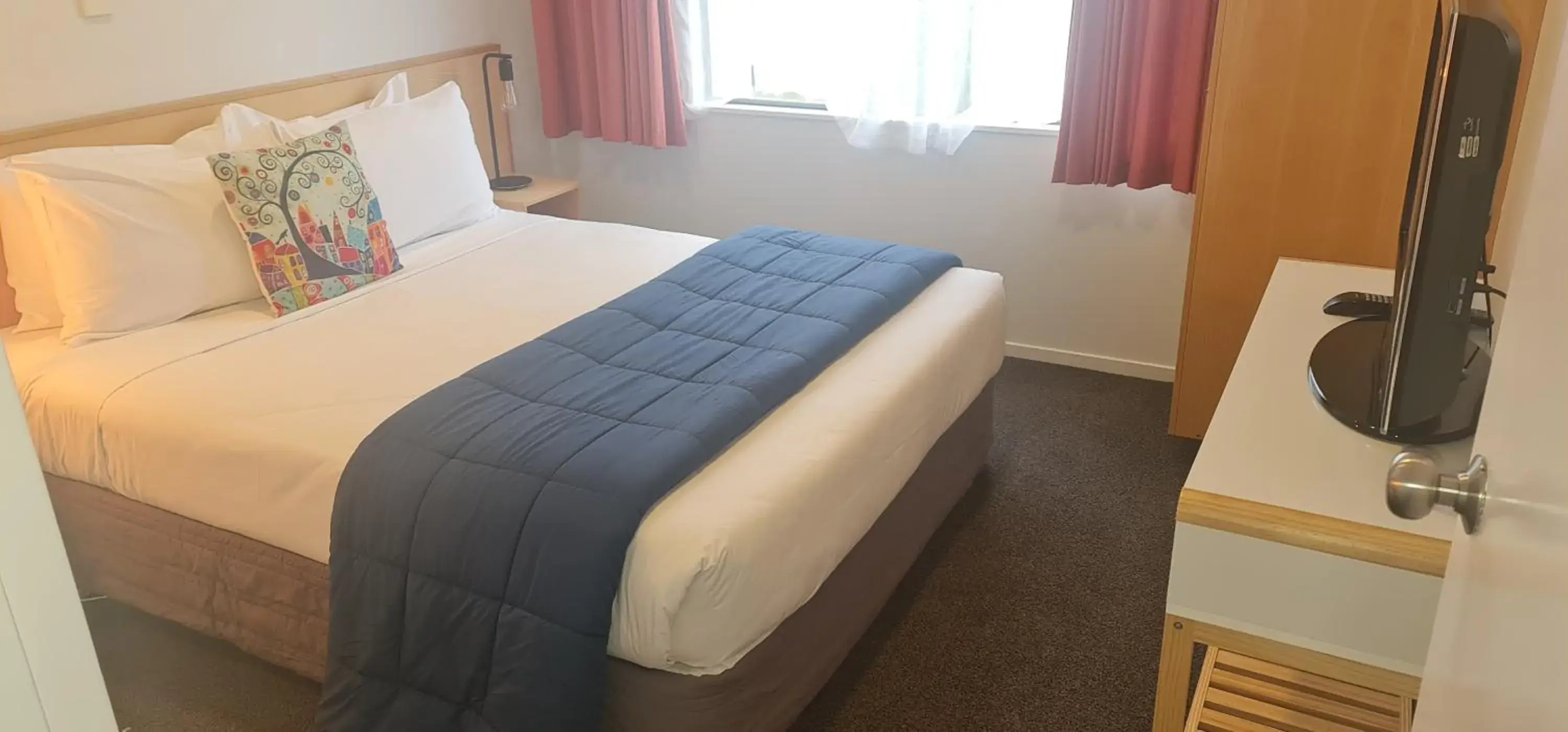 Family Two Bedroom Suite in ASURE Kaimai View Motel Family Two Bedroom Suite in ASURE Kaimai View Motel