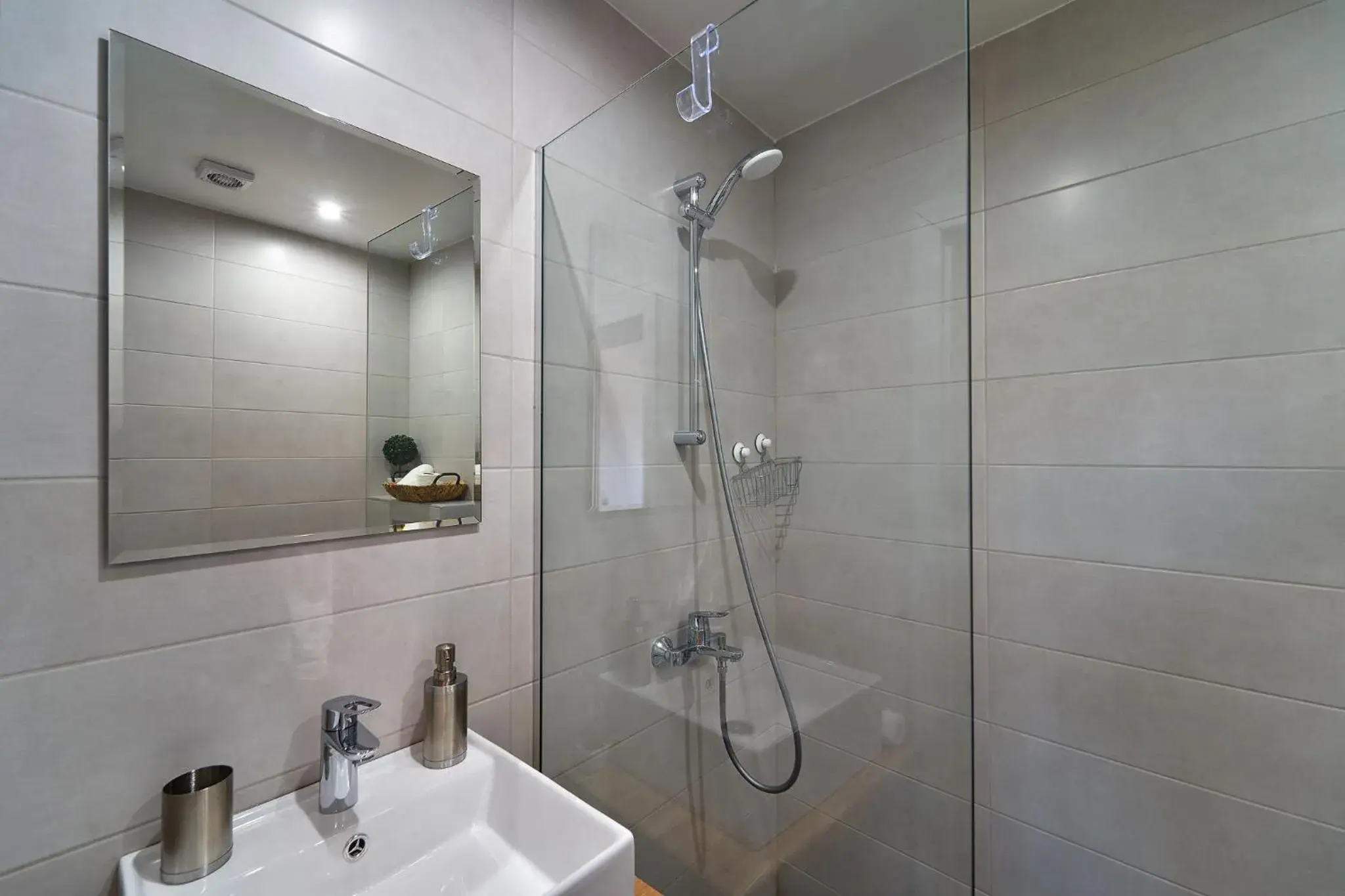 Adel Apartments Adel Apartments