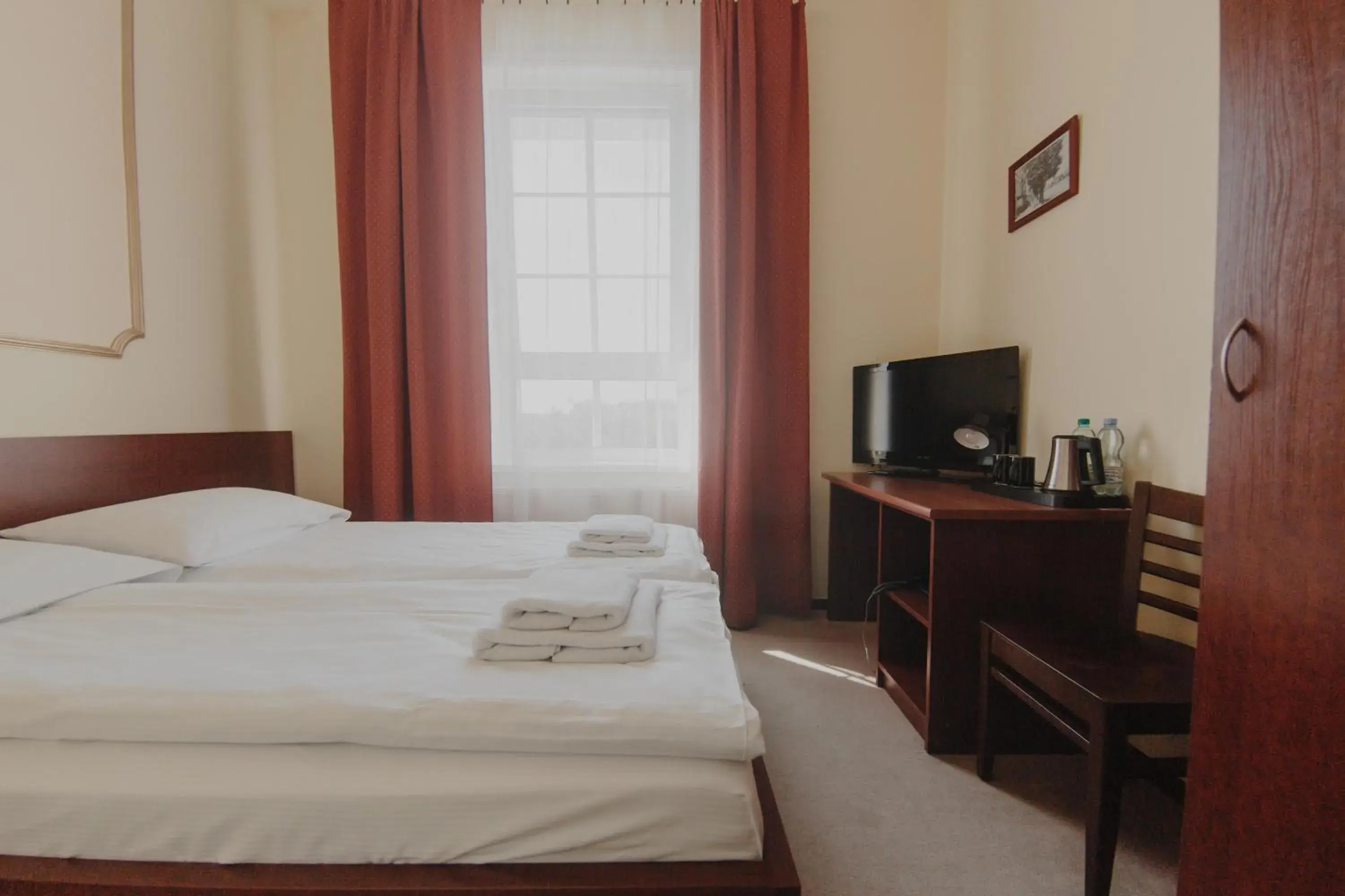 Standard Double Room in Hotel Cesarski - Kaiserhof Standard Double Room in Hotel Cesarski - Kaiserhof