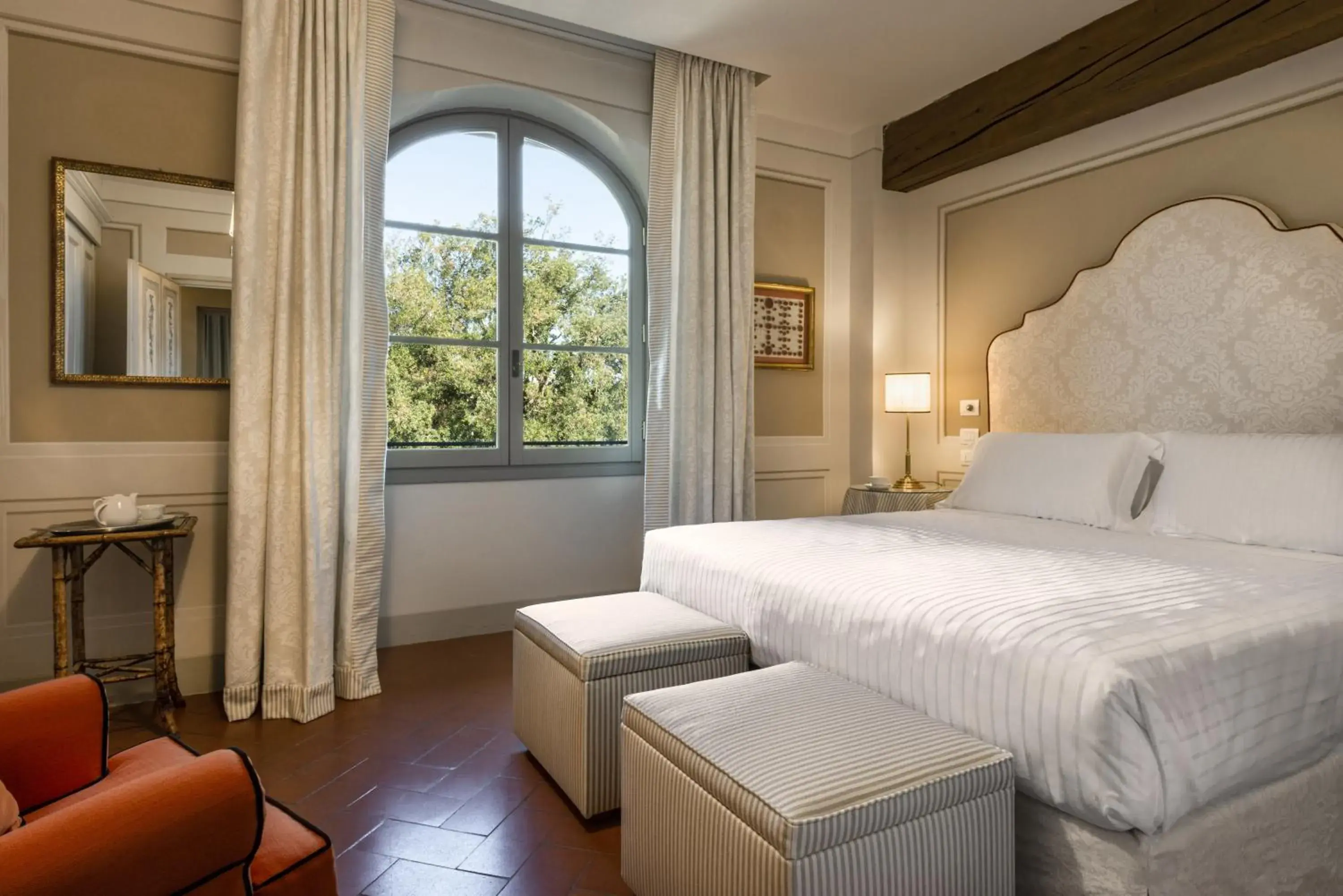 Superior King Room in Torre a Cona Wine Estate Superior King Room in Torre a Cona Wine Estate