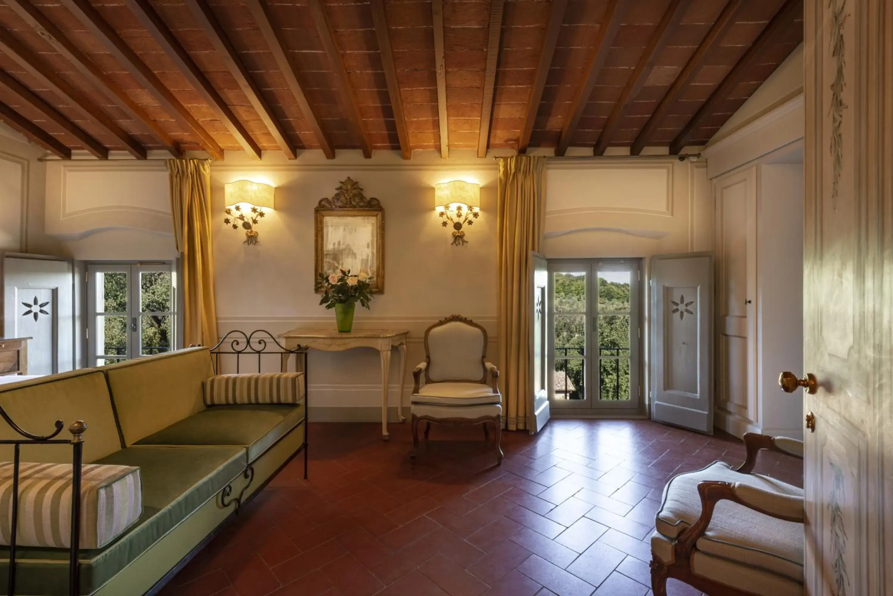 Junior Suite in Torre a Cona Wine Estate Junior Suite in Torre a Cona Wine Estate