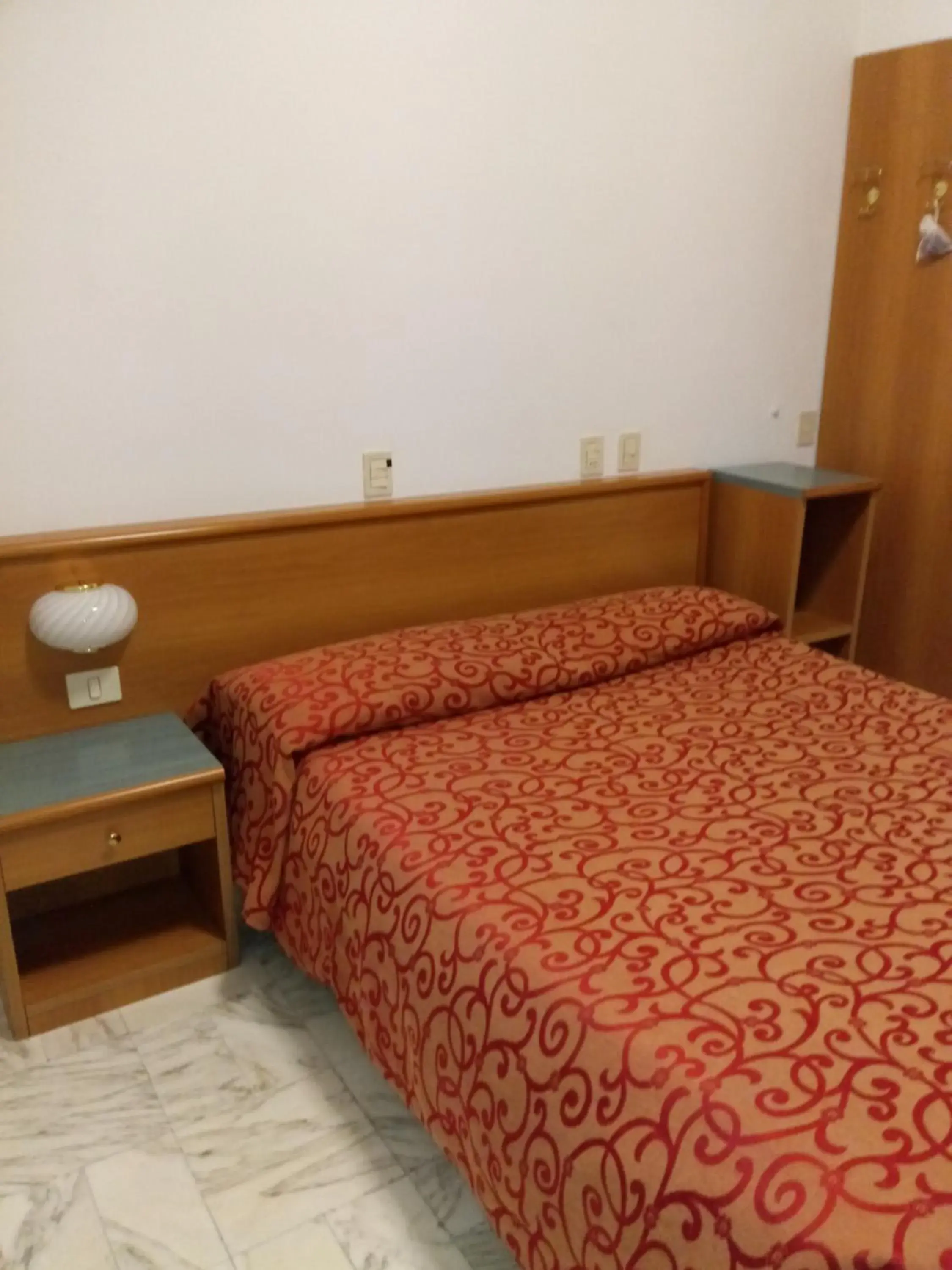 Single Room with Sea View in Hotel Valentino Single Room with Sea View in Hotel Valentino