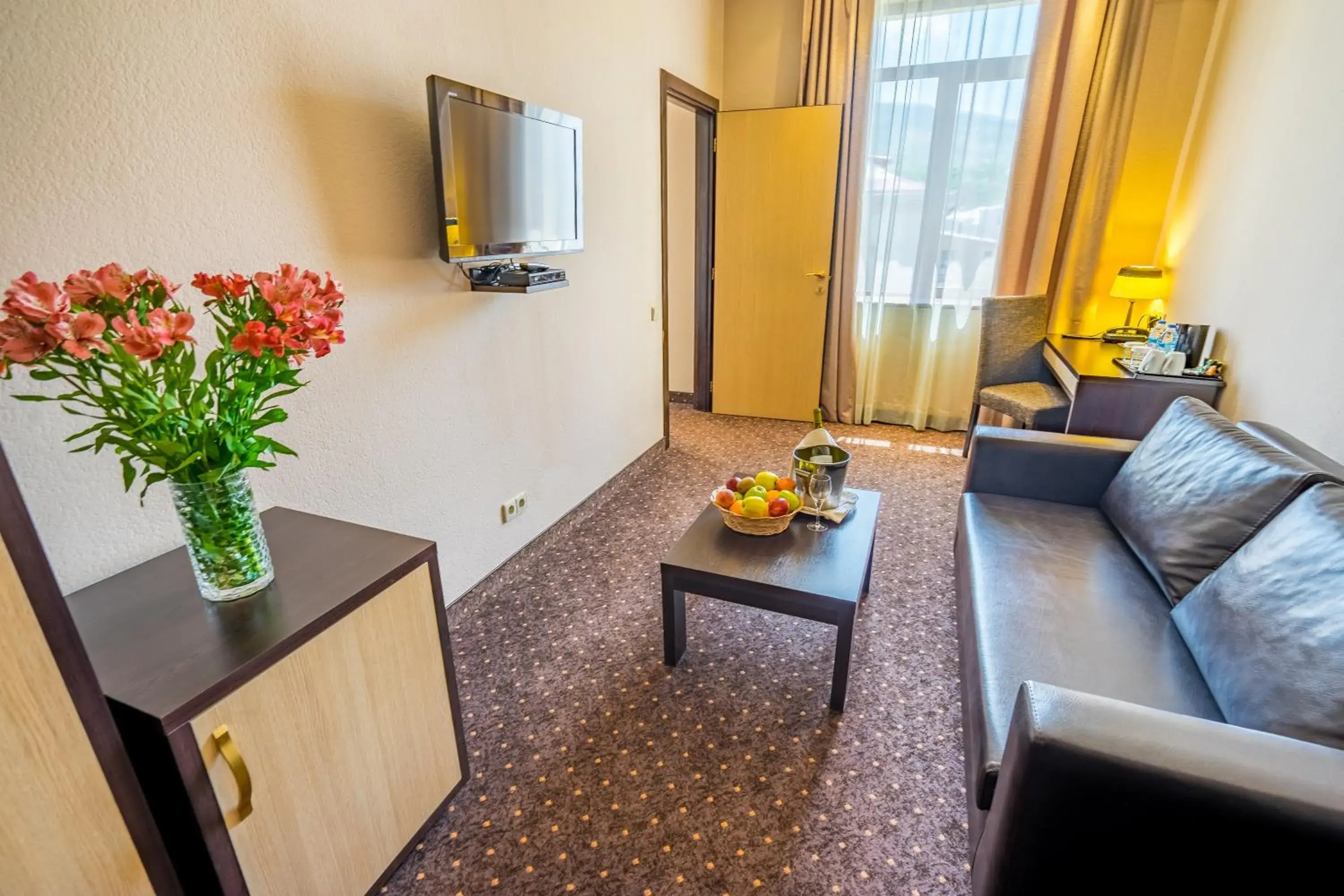 Suite in Hotel Lomsia Suite in Hotel Lomsia