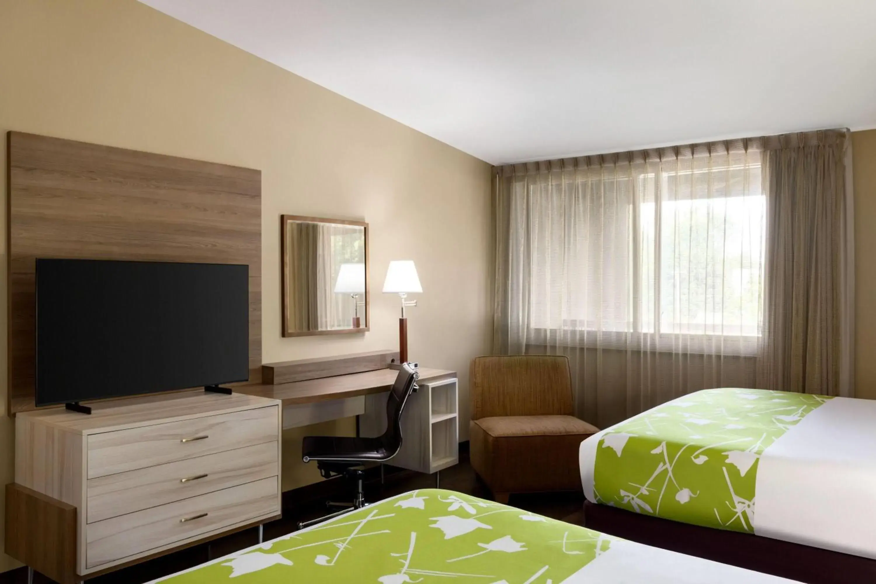 Room with King Bed and 1 Queen Bed, Nonsmoking in Wyndham Garden Washington DC North Room with King Bed and 1 Queen Bed, Nonsmoking in Wyndham Garden Washington DC North