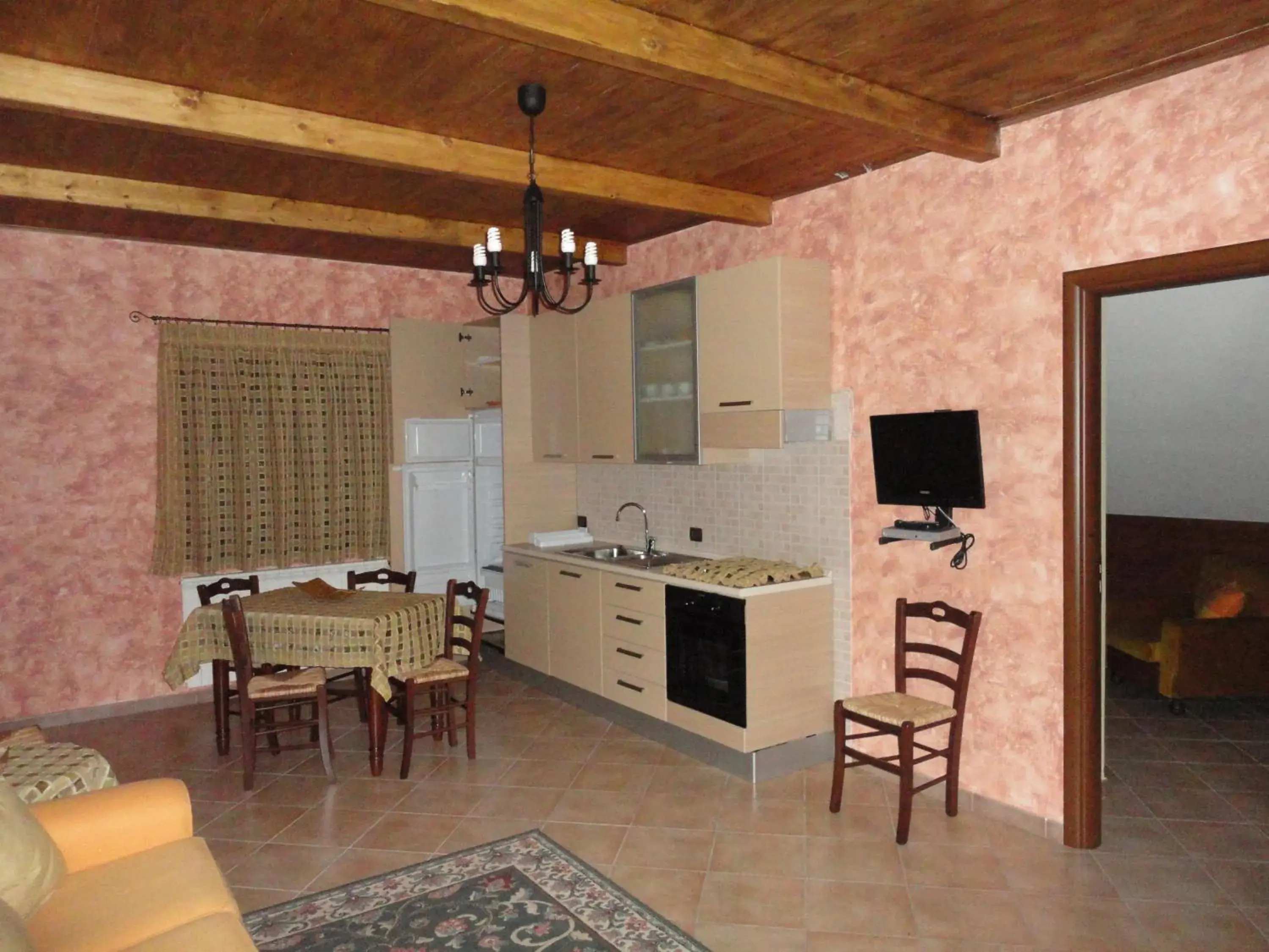 Two-Bedroom Apartment - single occupancy in Green House Two-Bedroom Apartment - single occupancy in Green House