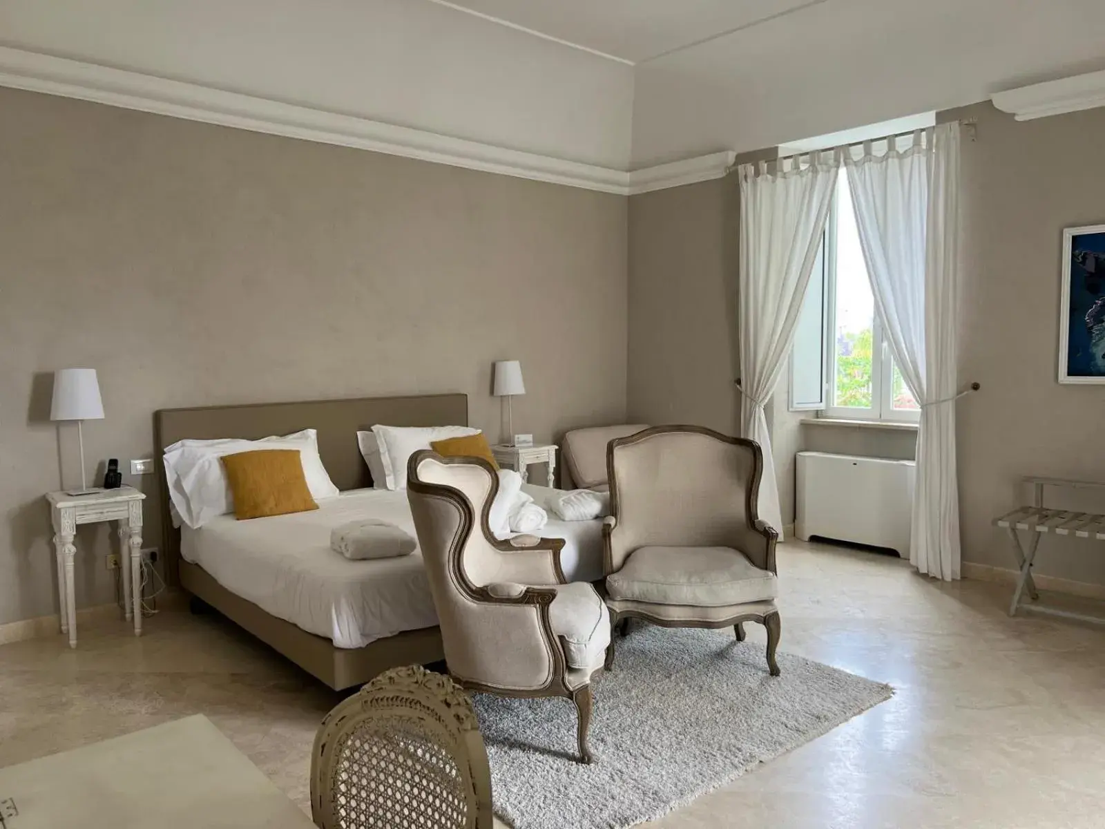 Superior Double or Twin Room with City View in Relais Corte Degli Aragonesi Superior Double or Twin Room with City View in Relais Corte Degli Aragonesi