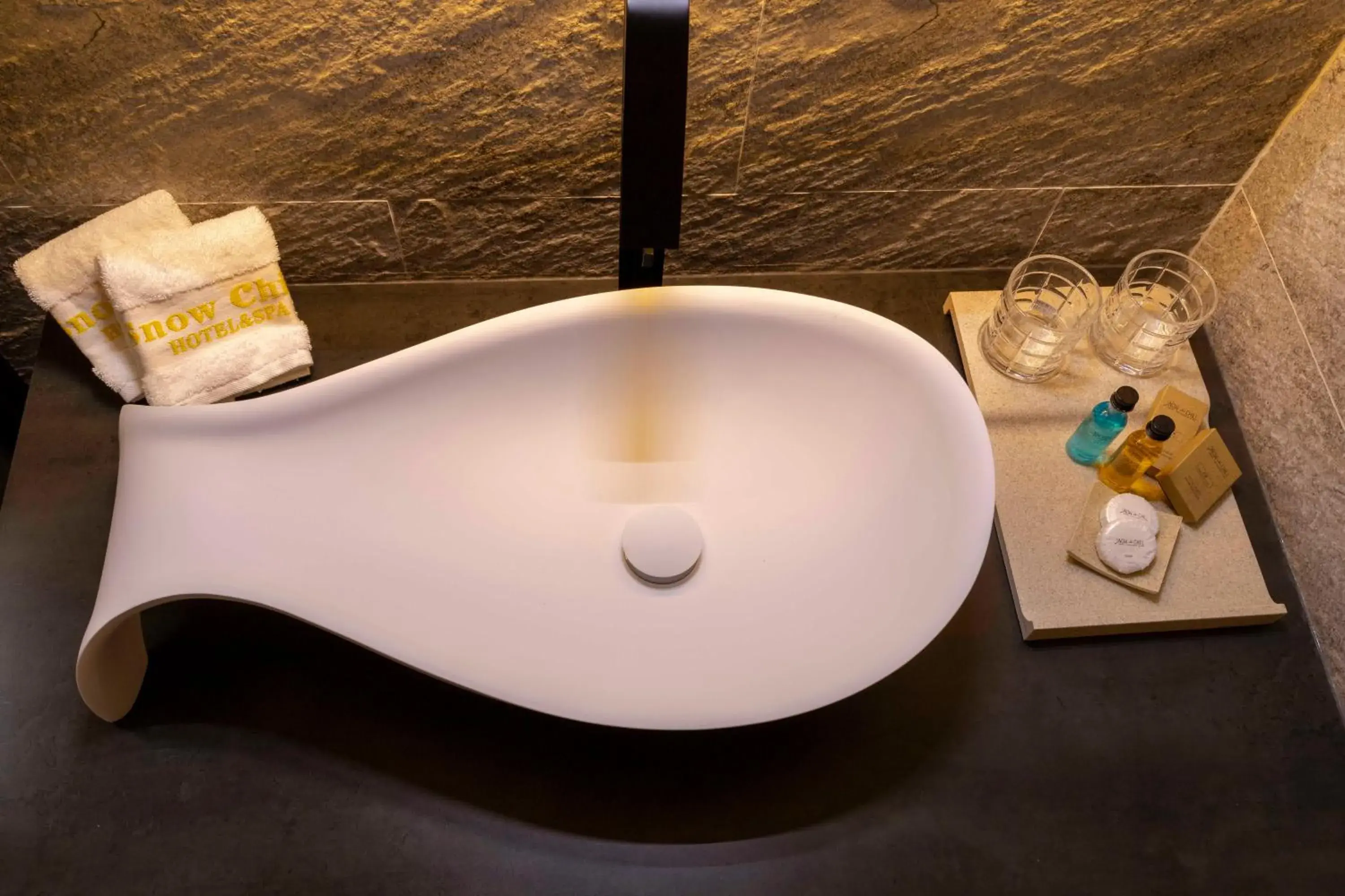 Superior Double Room in Hotel SNOW CHILL Superior Double Room in Hotel SNOW CHILL